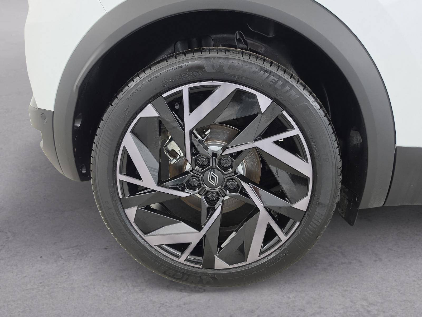 Vente en ligne Renault Captur  E-Tech full hybrid 145 ch au prix de 25 990 €