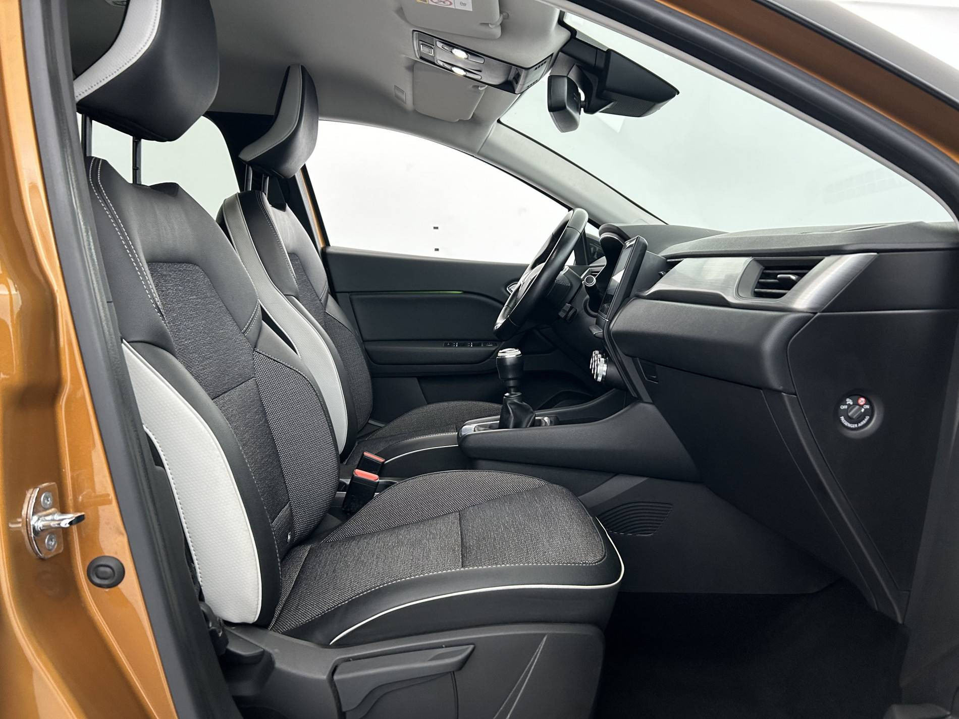 Vente en ligne Renault Captur  Blue dCi 95 au prix de 12 990 €