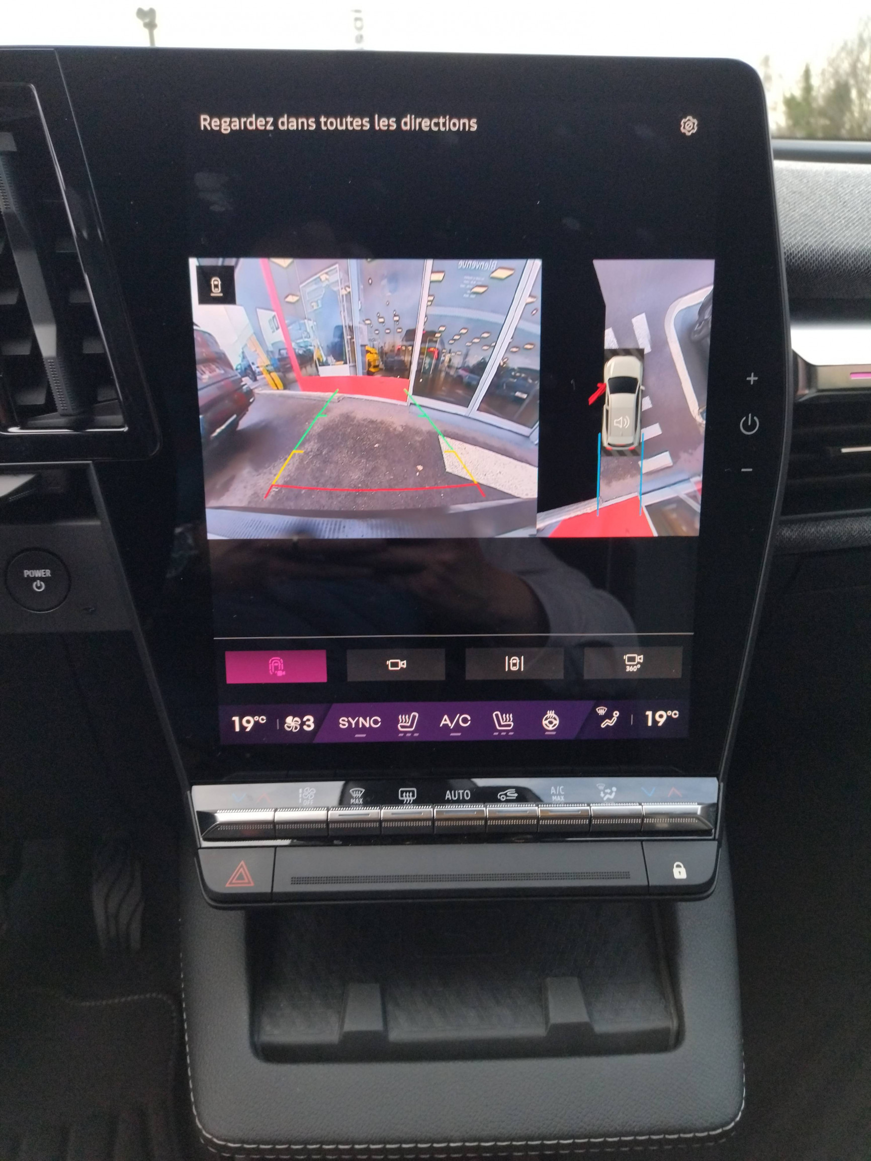 Vente en ligne Renault Scenic E-Tech  220 ch grande autonomie au prix de 37 990 €