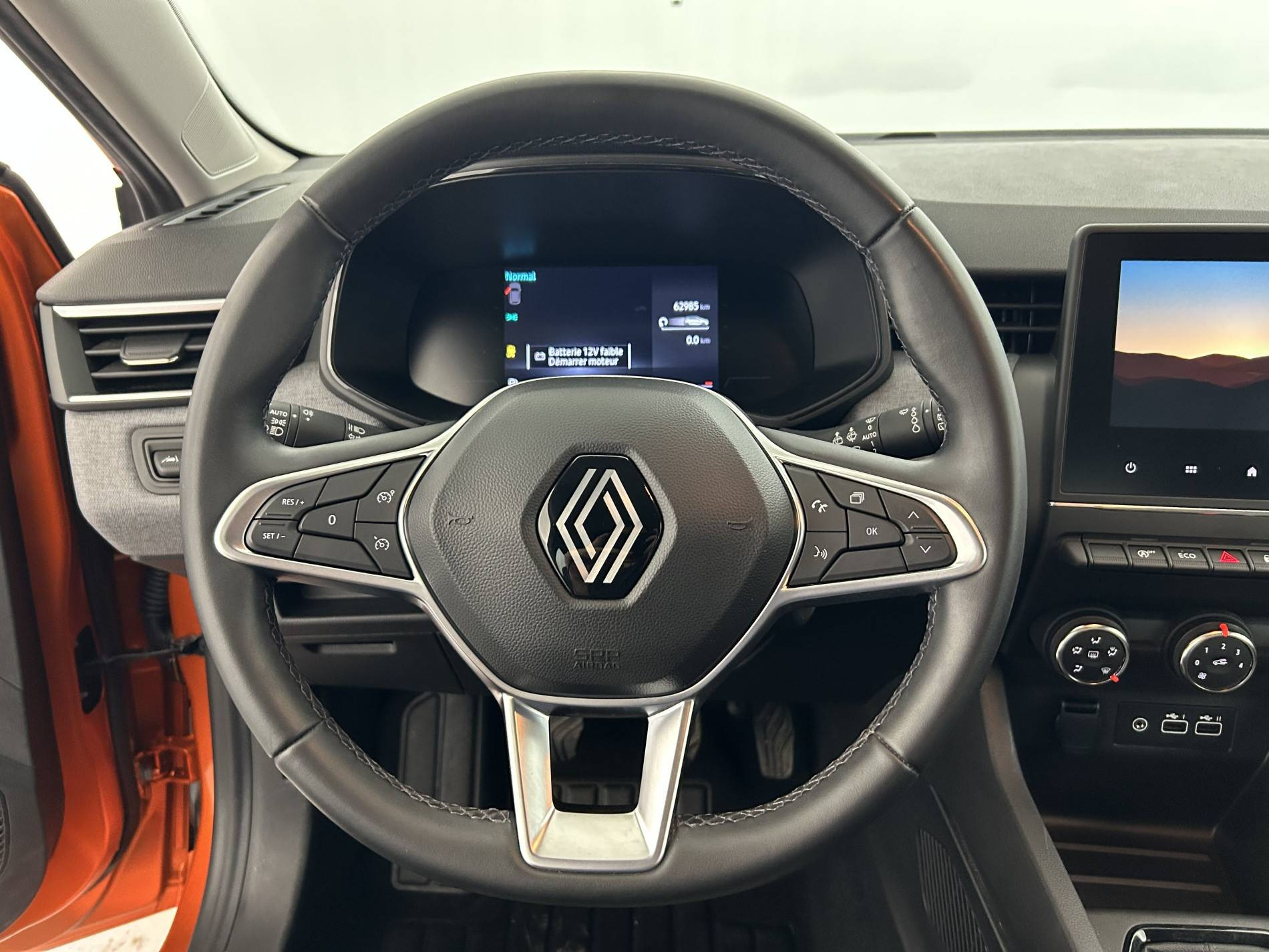 Vente en ligne Renault Clio 5 Clio TCe 100 GPL au prix de 14 390 €