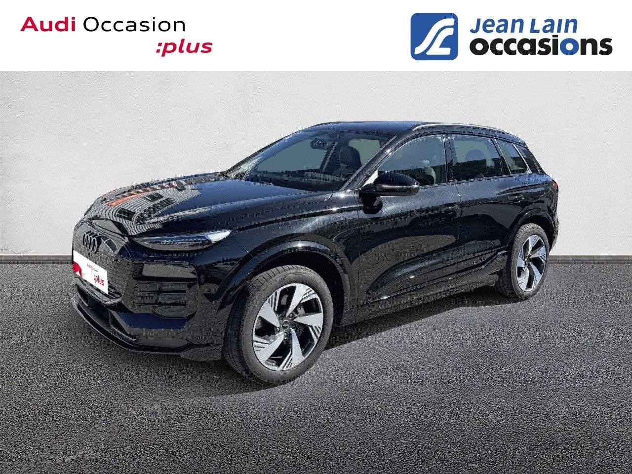 Vente en ligne AUDI Q6 E-TRON Q6 e-tron 387 ch 100 kWh quattro Design de 2025 au prix de 0 €