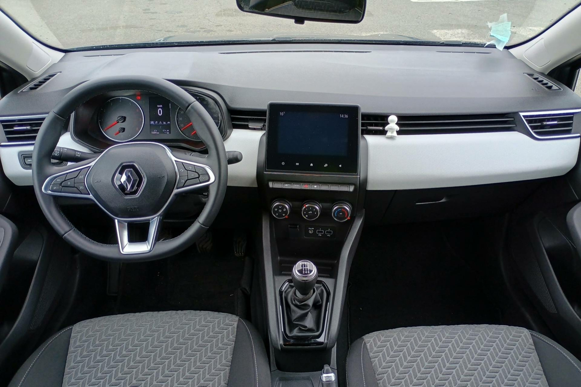 Vente en ligne Renault Clio 5 Clio TCe 90 au prix de 14 990 €