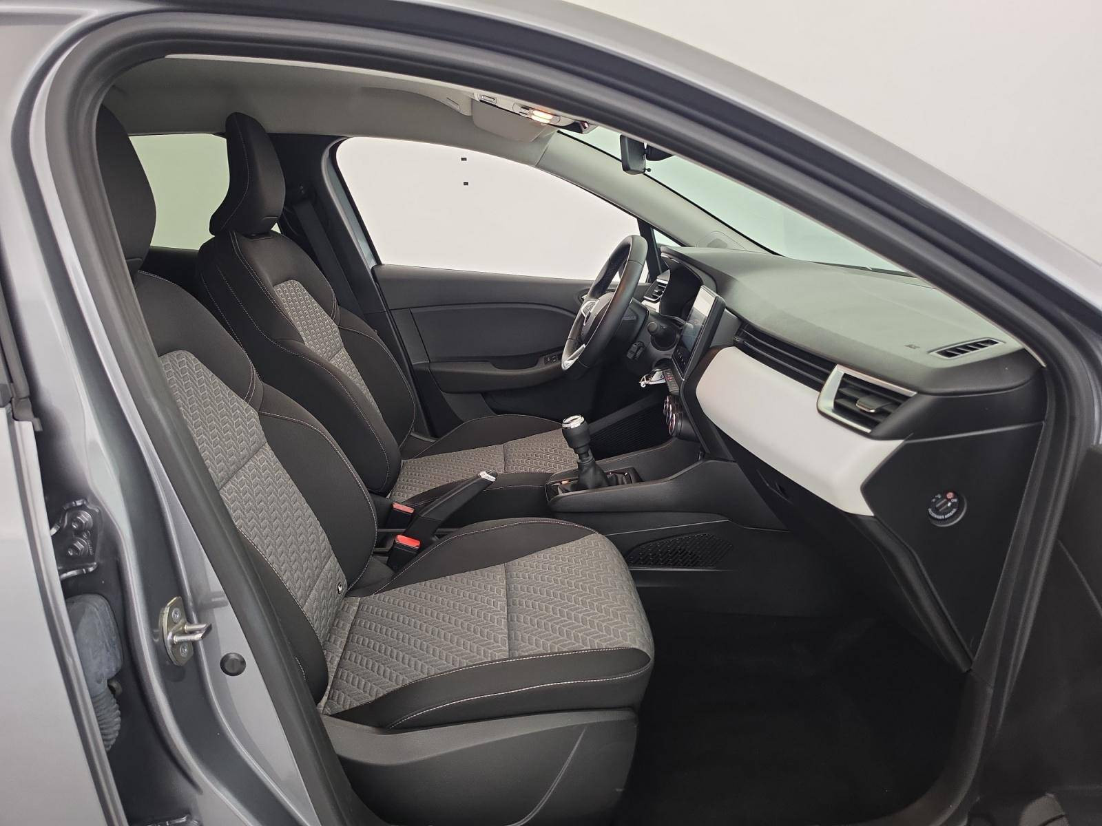 Vente en ligne Renault Clio 5 Clio TCe 90 au prix de 14 790 €