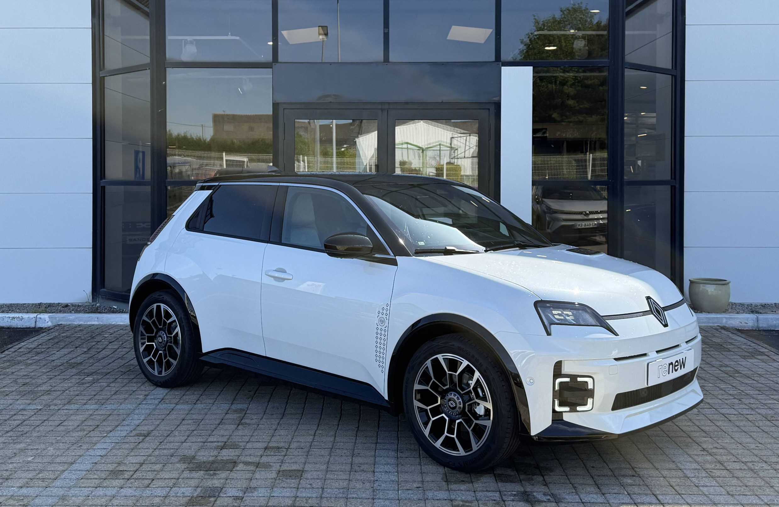 Vente en ligne Renault R5 E-Tech  150 ch autonomie confort au prix de 31 590 €