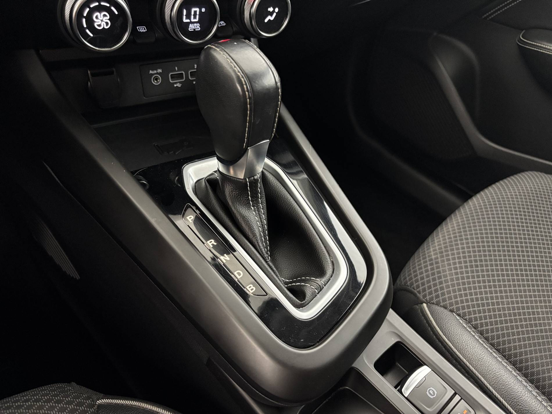 Vente en ligne Renault Arkana  E-Tech hybride 145 - 22 au prix de 20 990 €