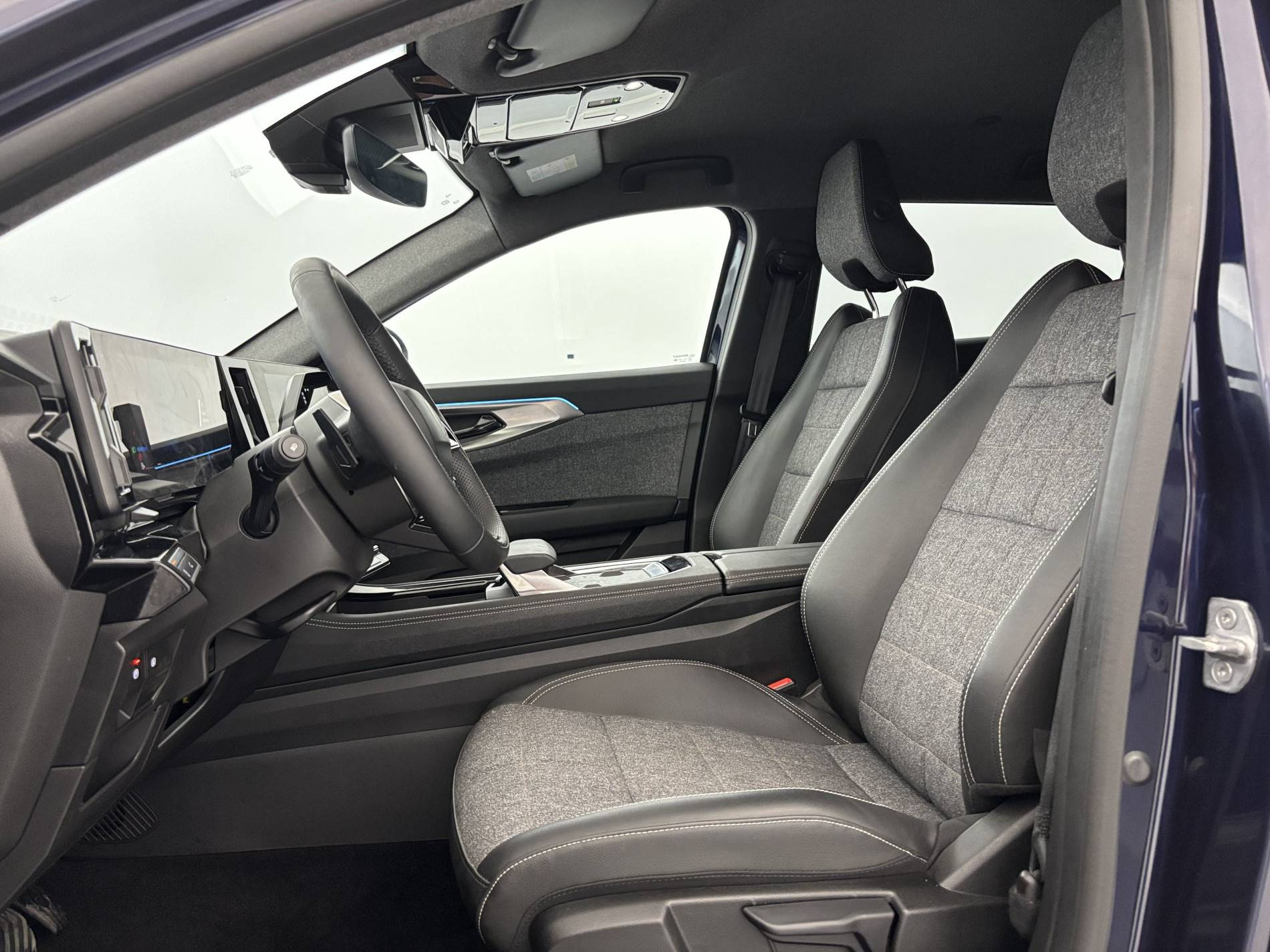 Vente en ligne Renault Espace Espace E-Tech full hybrid 200 GSR2 au prix de 34 990 €