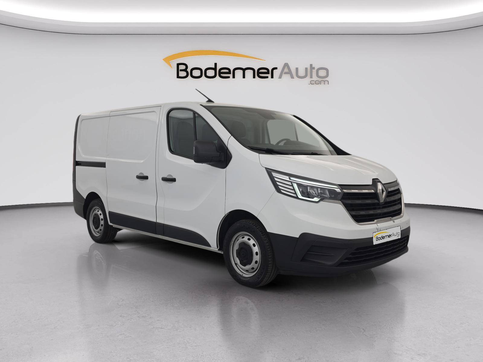 Vente en ligne Renault Trafic 3 Fourgon TRAFIC FG BLUE DCI 130 L1H1 3T GSR2 au prix de 22 890 €