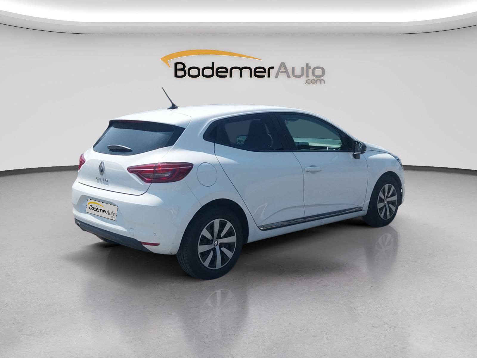 Vente en ligne Renault Clio 5 Clio TCe 90 au prix de 13 800 €