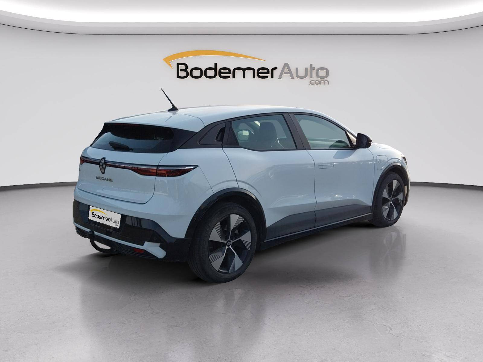 Vente en ligne Renault Megane E-Tech  EV60 220 ch super charge au prix de 21 500 €