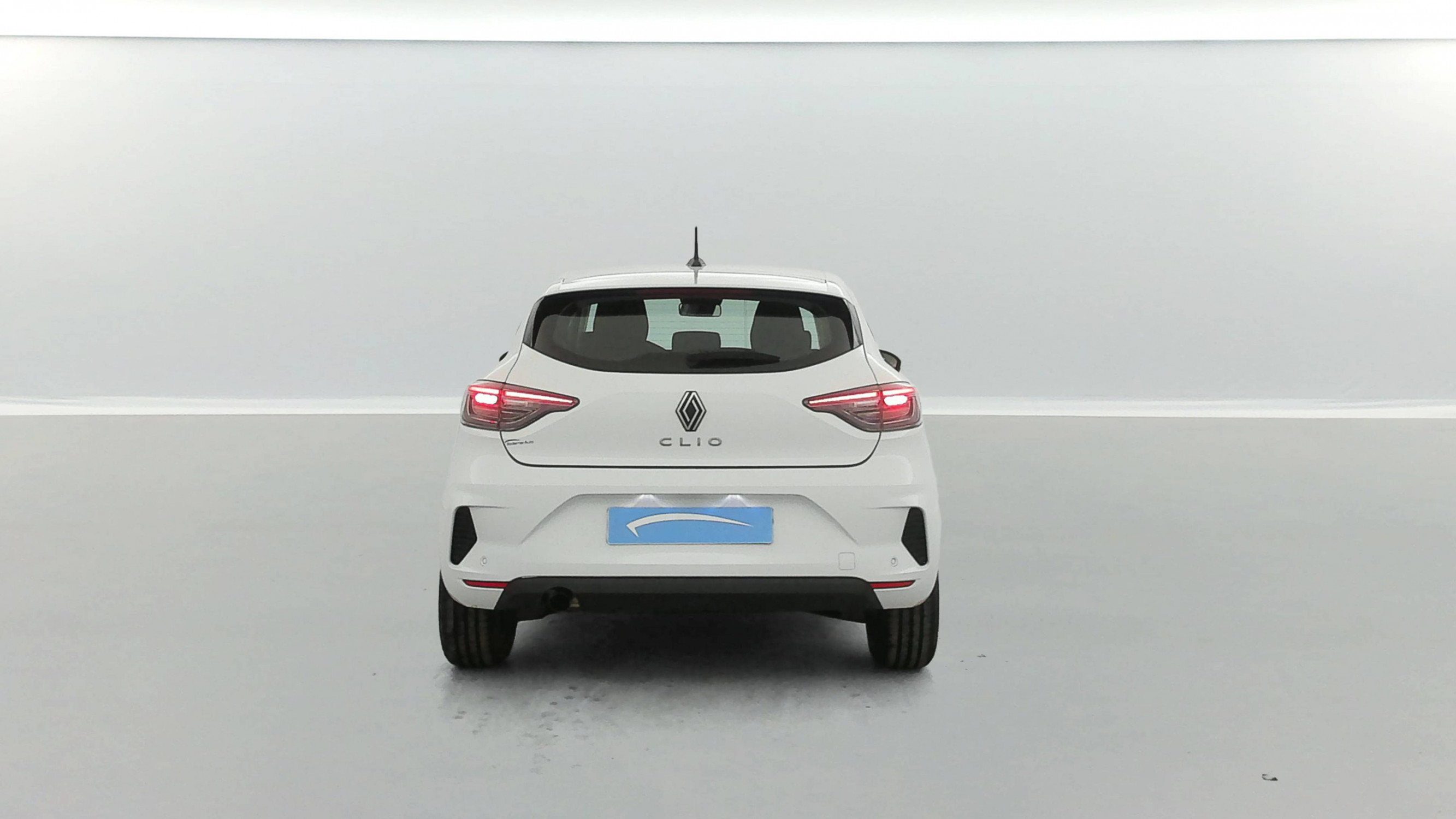 Vente en ligne Renault Clio 5 Clio TCe 90 au prix de 13 991 €