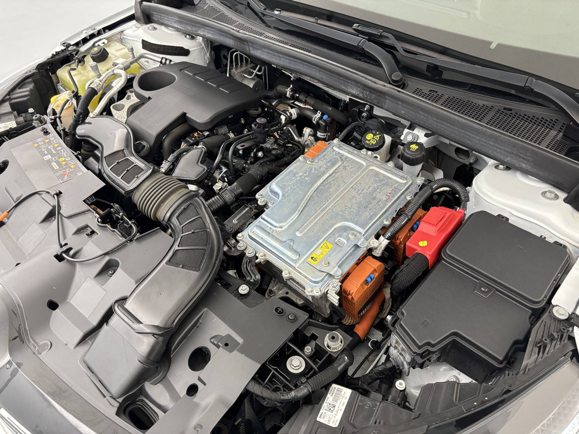 Vente en ligne Renault Megane 4 Estate  E-Tech plug-in Hybrid 160 au prix de 18 490 €