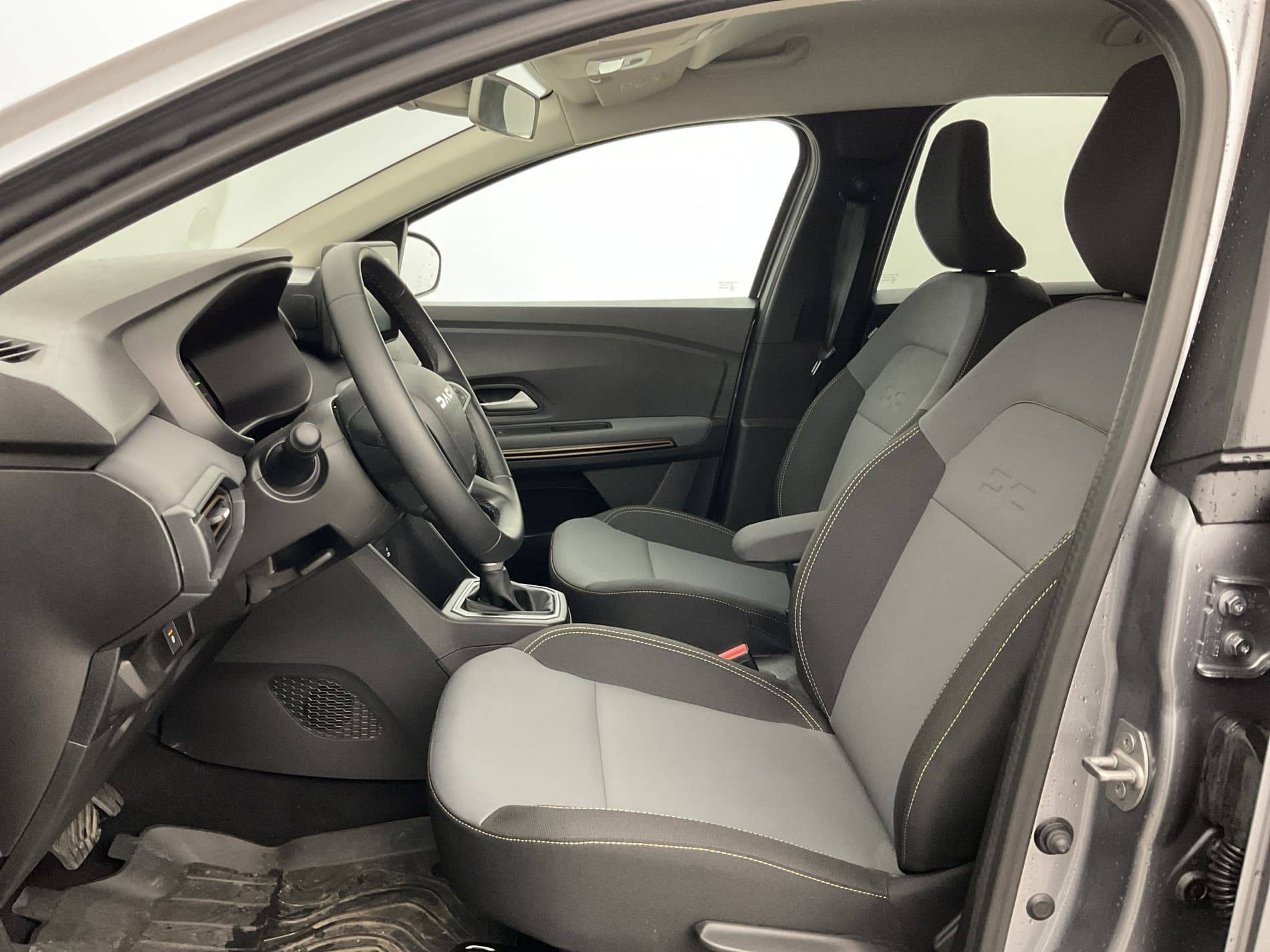 Vente en ligne Dacia Jogger  Hybrid 140 5 places GSR2 au prix de 26 500 €