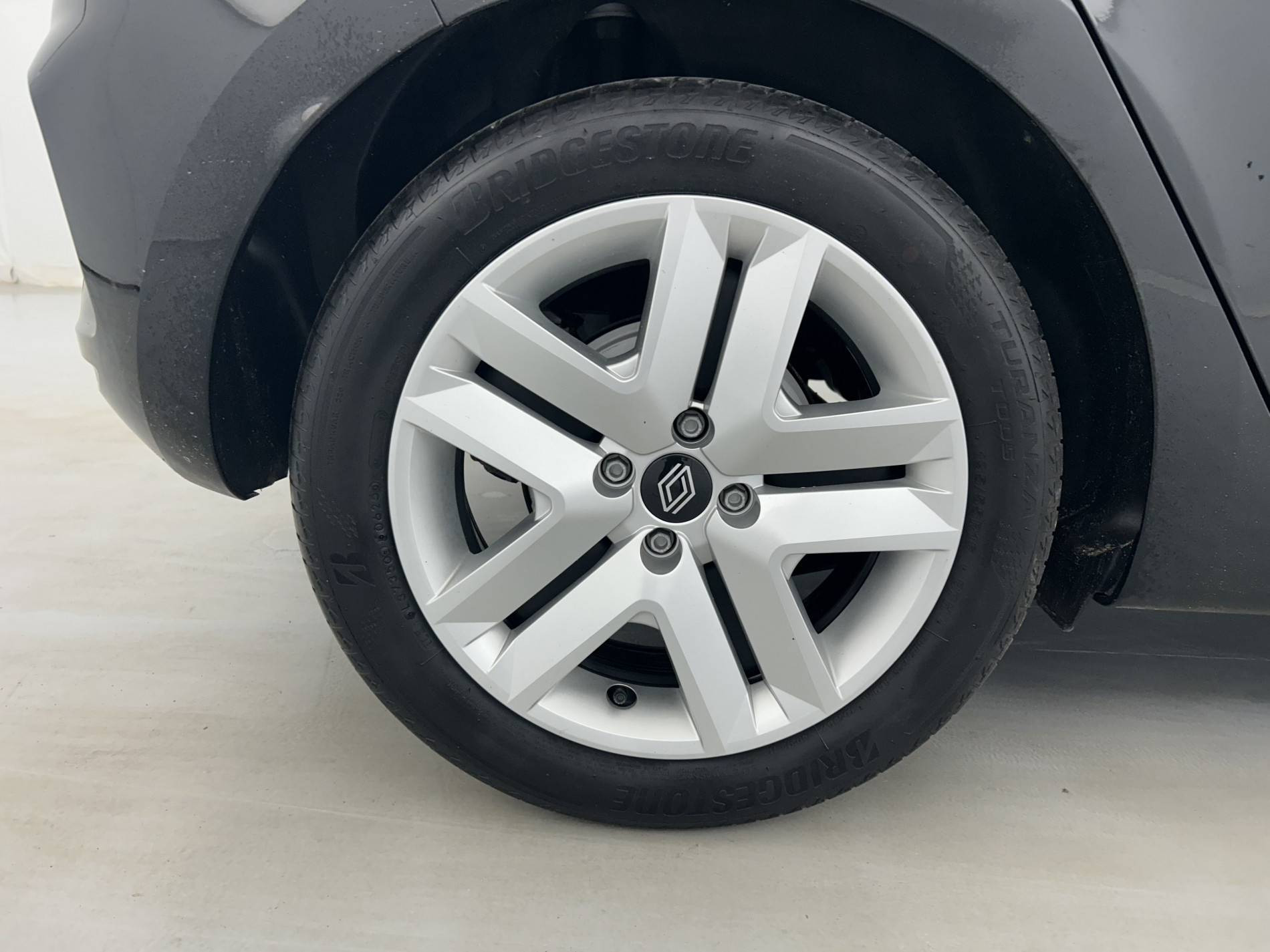 Vente en ligne Renault Clio 5 Clio E-Tech full hybrid 145 ch GSR2 au prix de 20 300 €