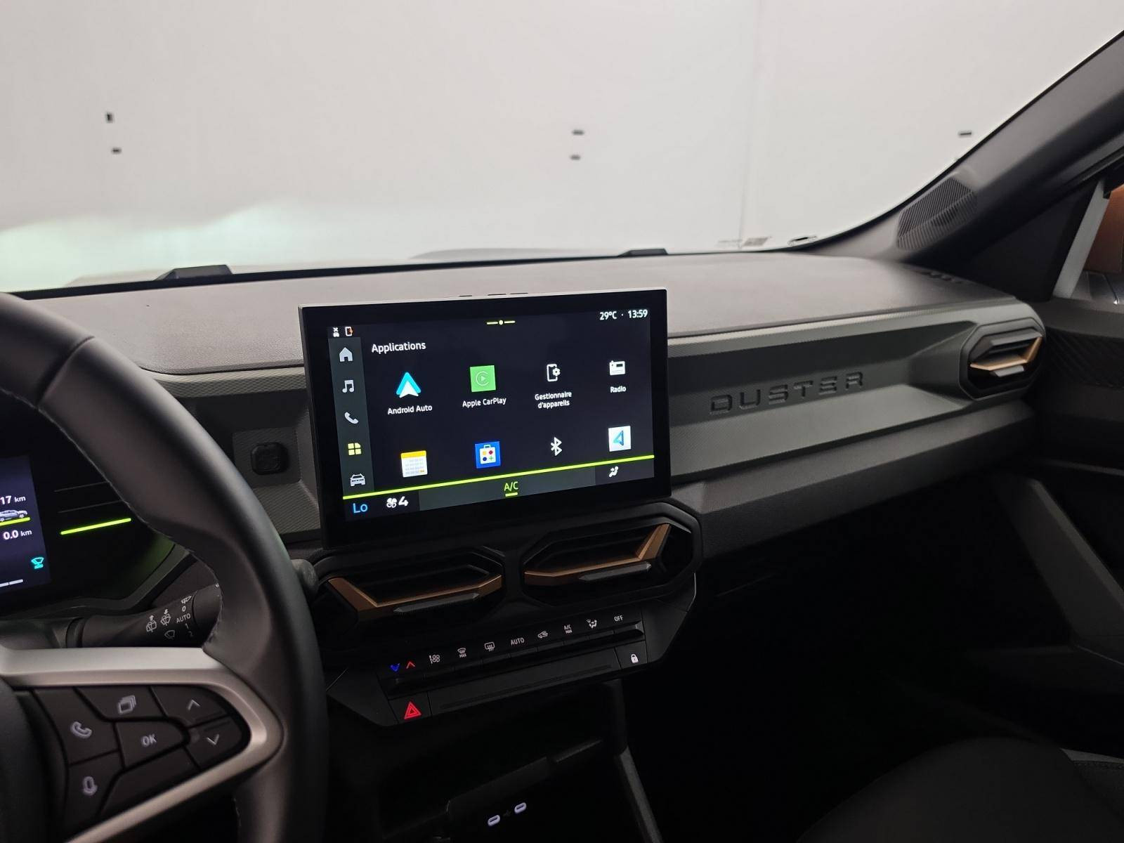 Vente en ligne Dacia Duster  Hybrid 140 au prix de 24 990 €