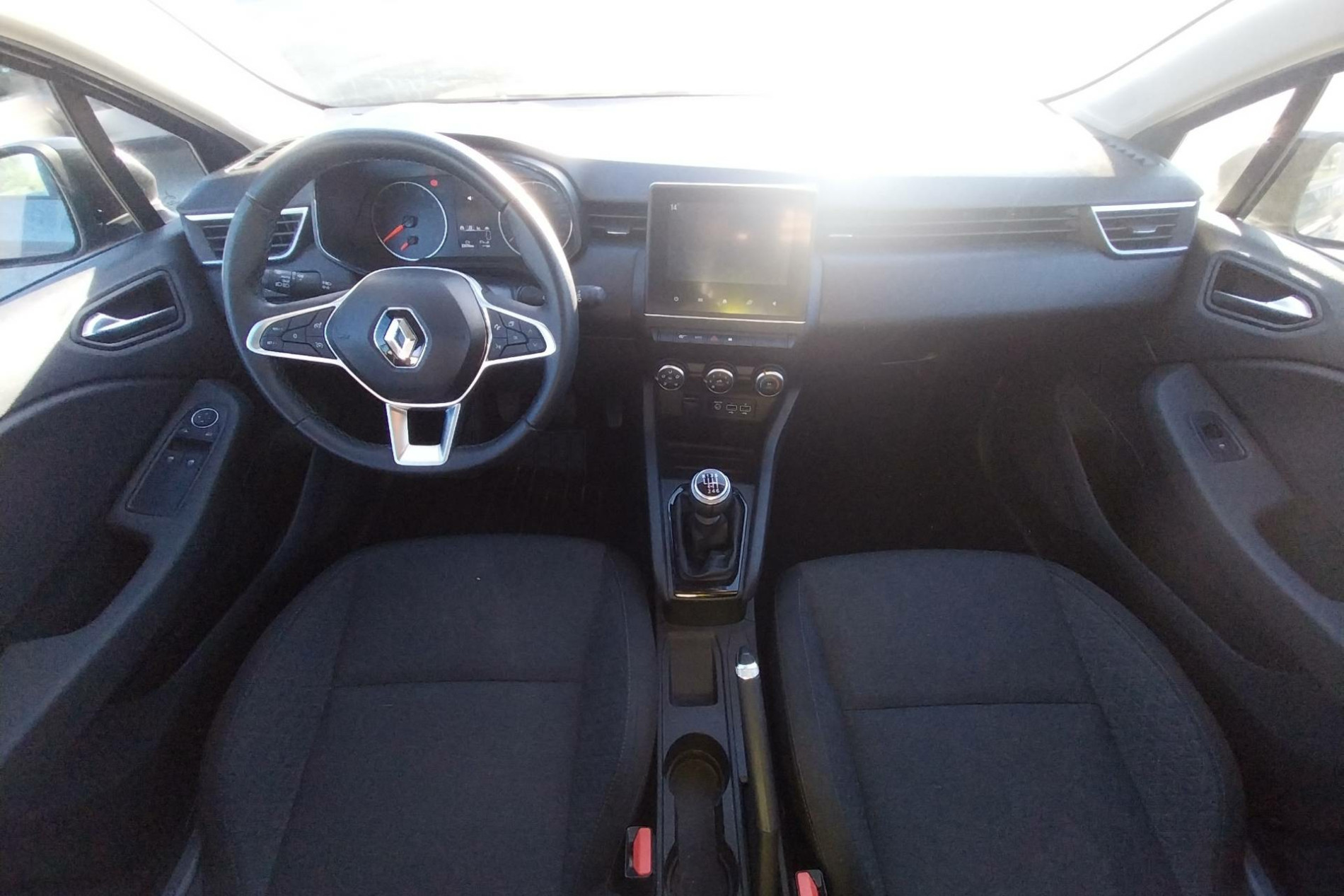 Vente en ligne Renault Clio 5 Clio TCe 90 au prix de 13 590 €