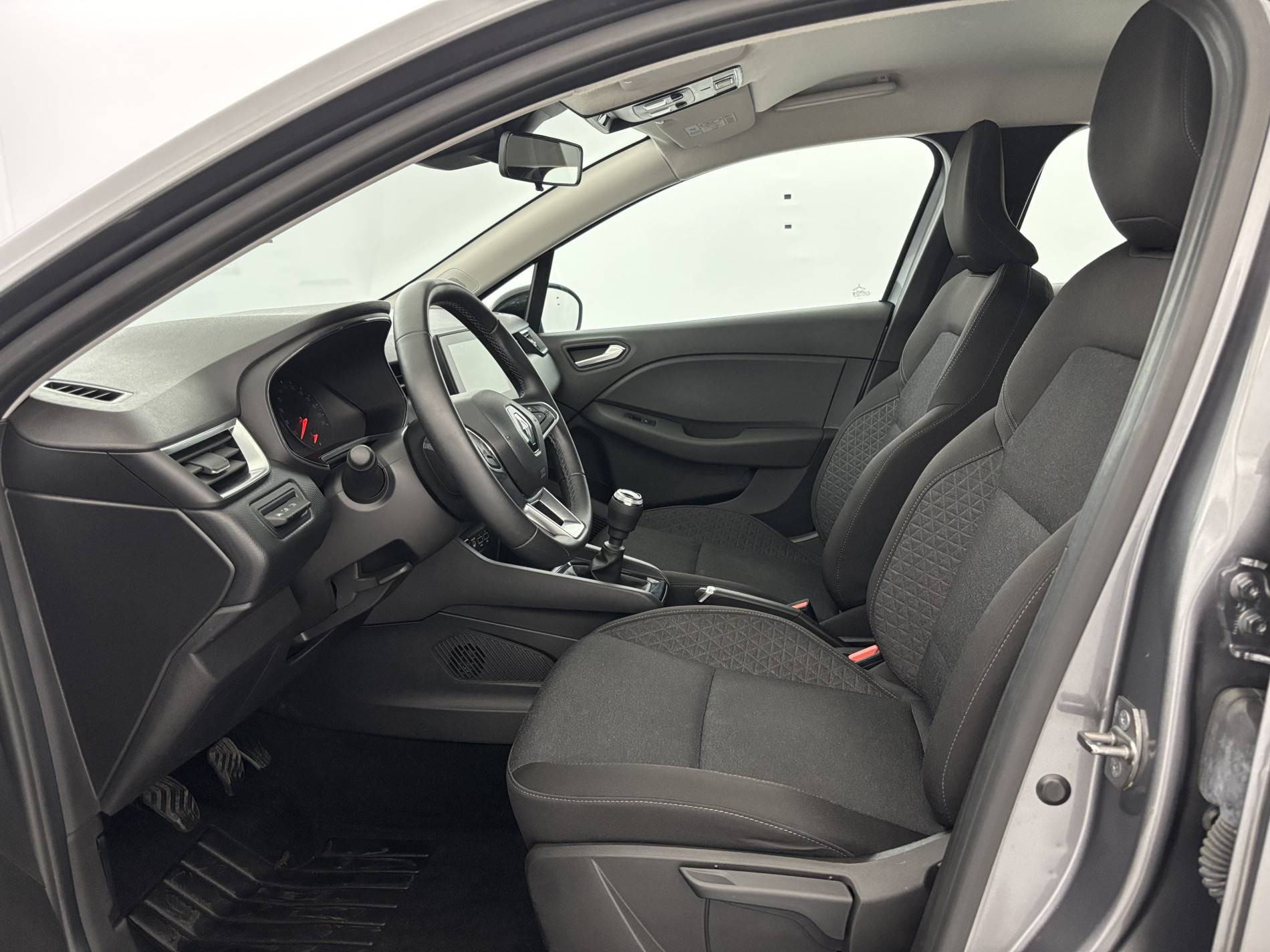 Vente en ligne Renault Clio 5 Clio TCe 90 au prix de 14 550 €