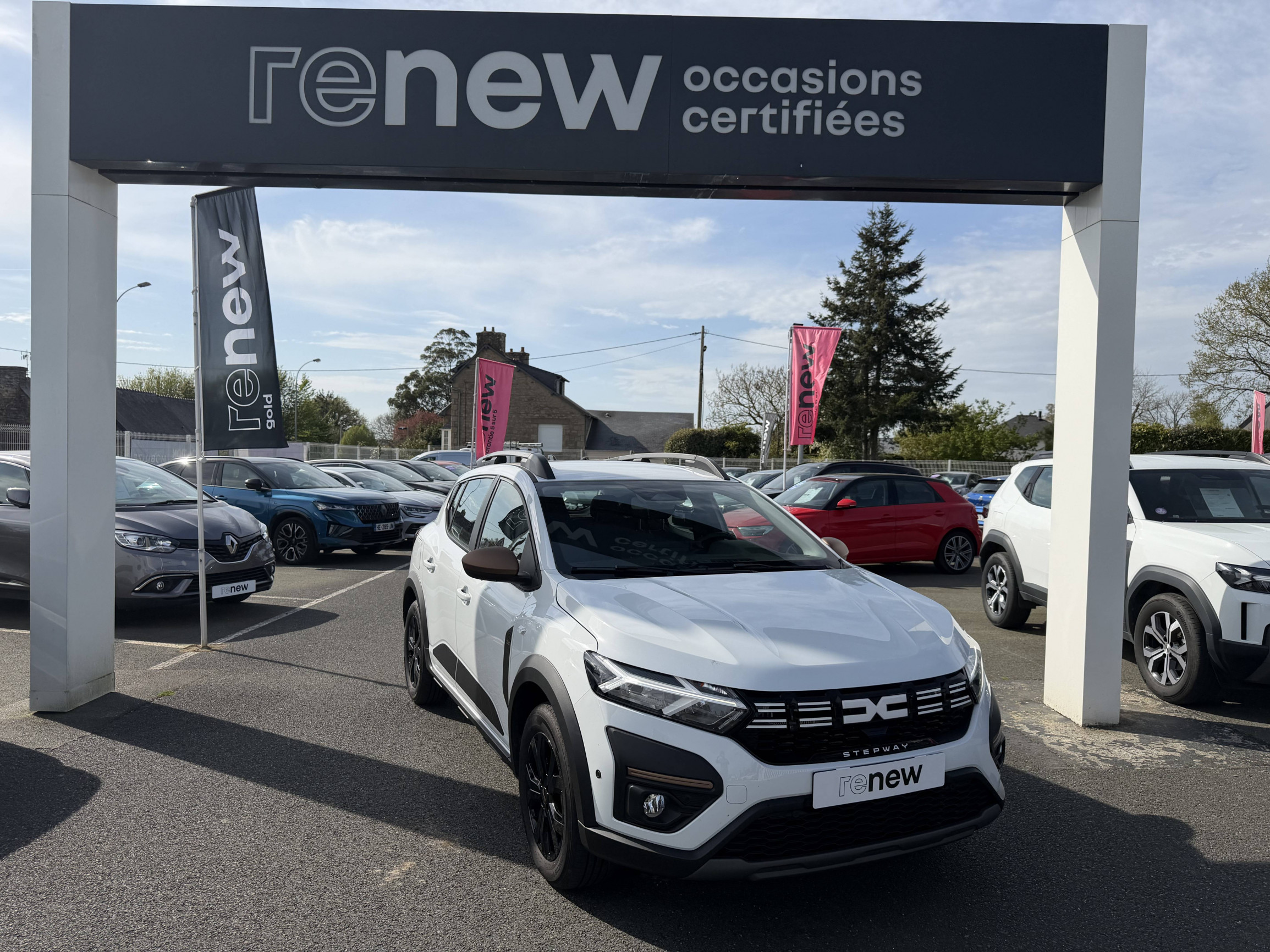 Dacia Sandero  ECO-G 100 GSR2 occasion de 2025 en vente à Lannion