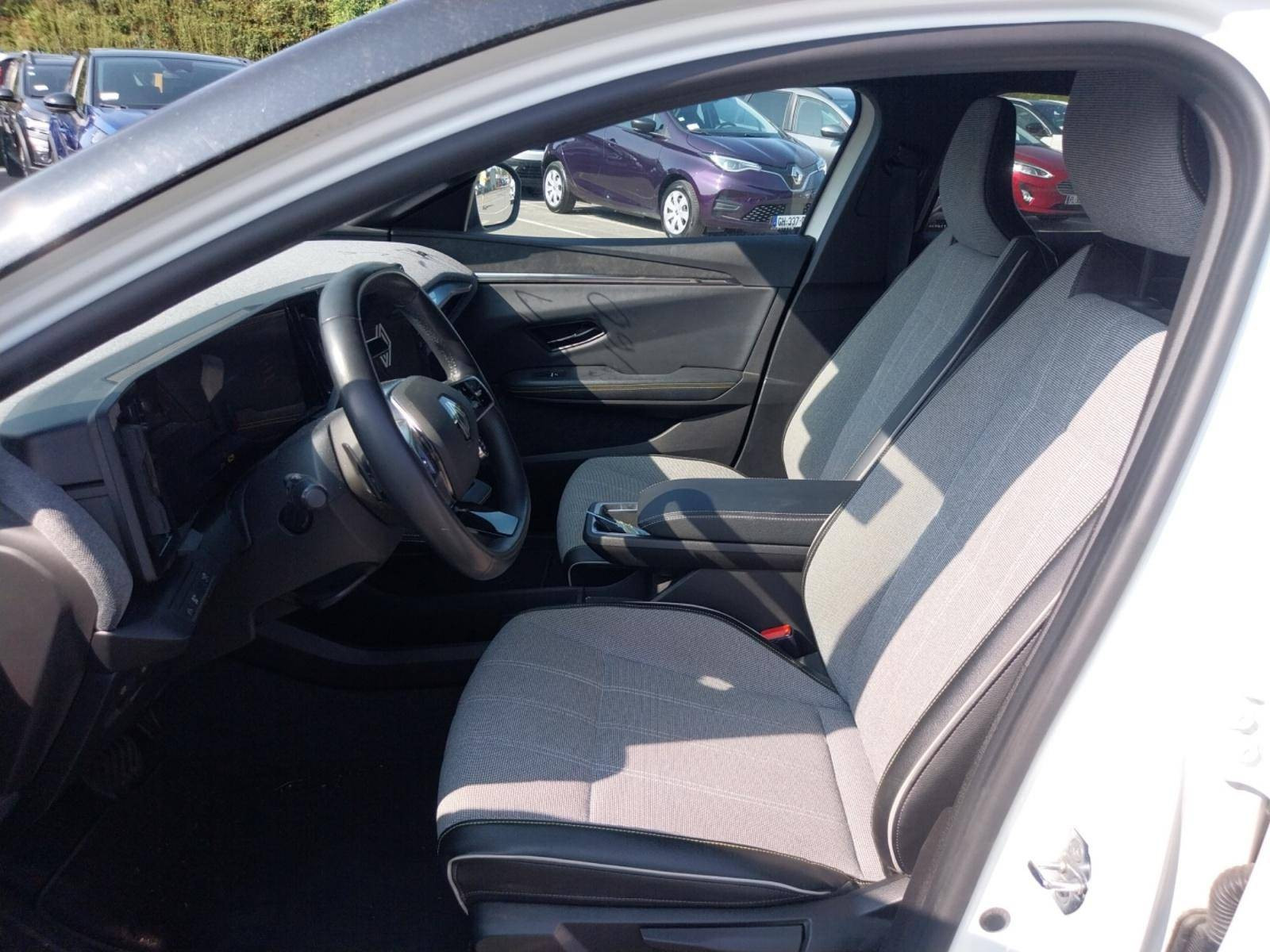 Vente en ligne Renault Megane E-Tech  EV60 220 ch super charge au prix de 24 590 €