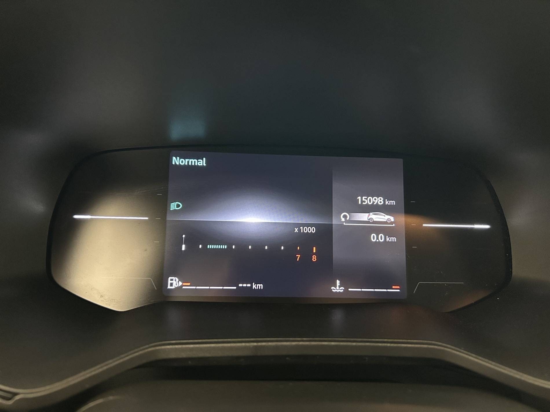 Vente en ligne Renault Clio 5 Clio TCe 90 au prix de 15 450 €