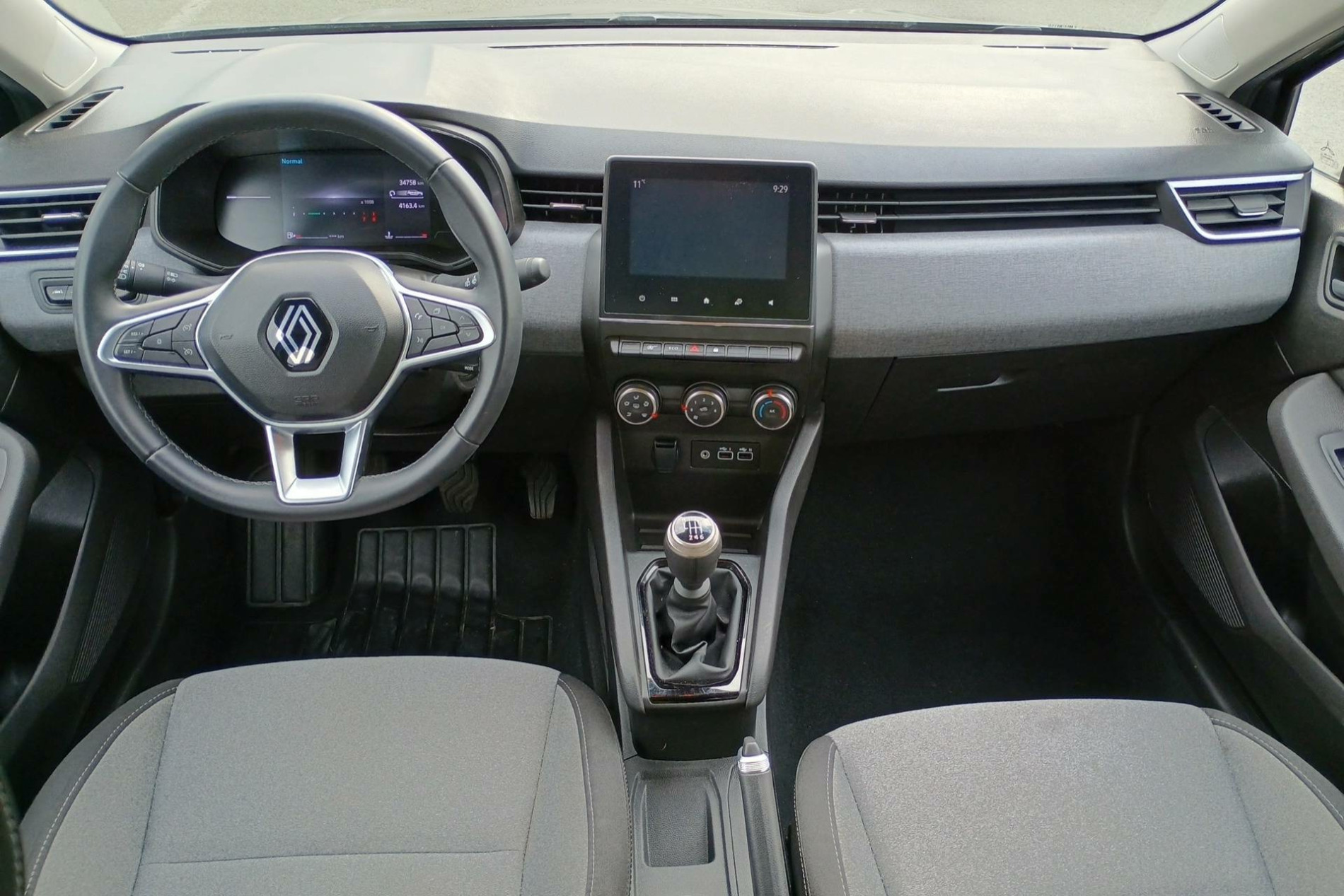 Vente en ligne Renault Clio 5 Clio TCe 90 au prix de 14 890 €