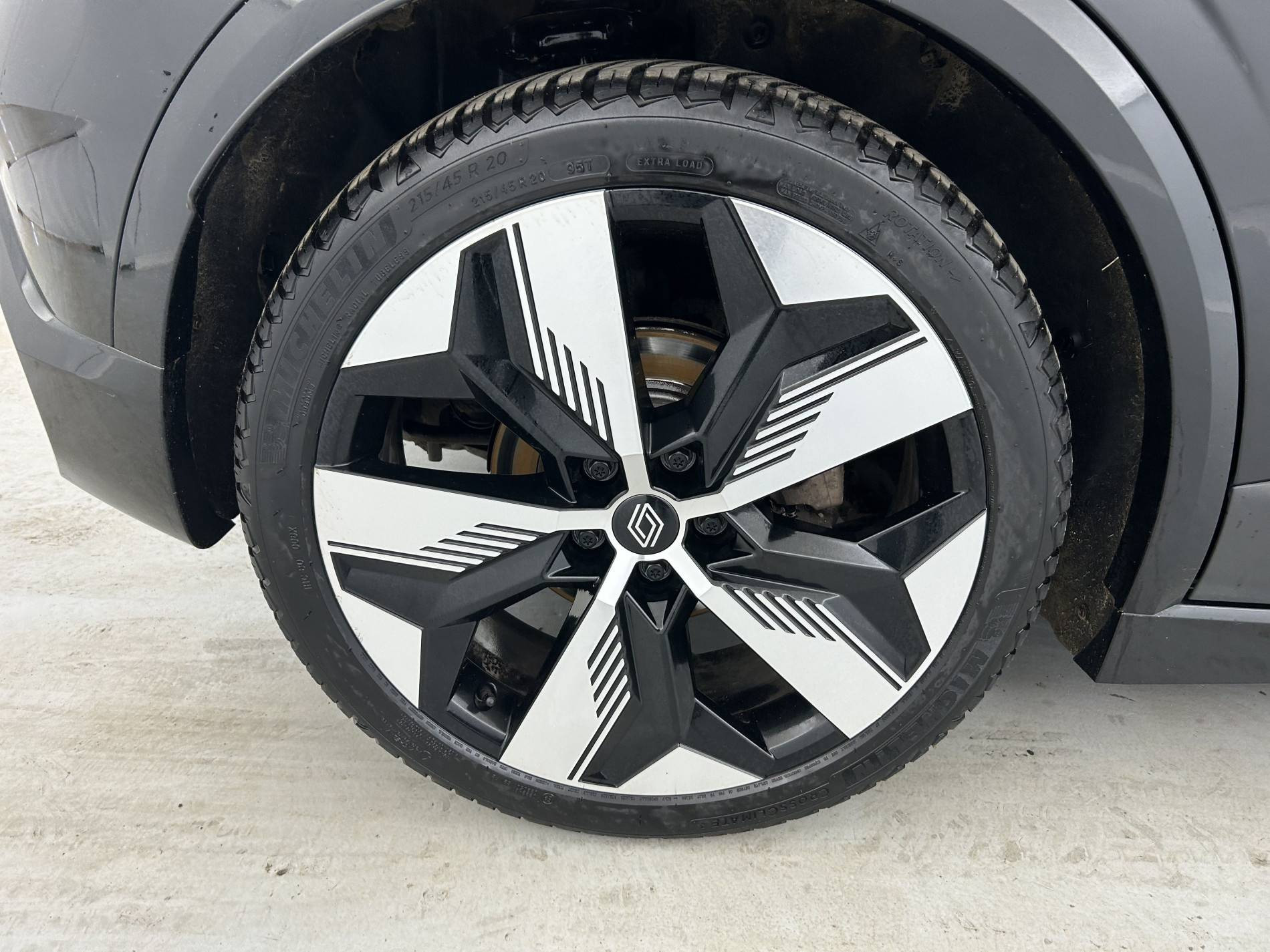 Vente en ligne Renault Megane E-Tech  EV60 220 ch super charge au prix de 21 990 €