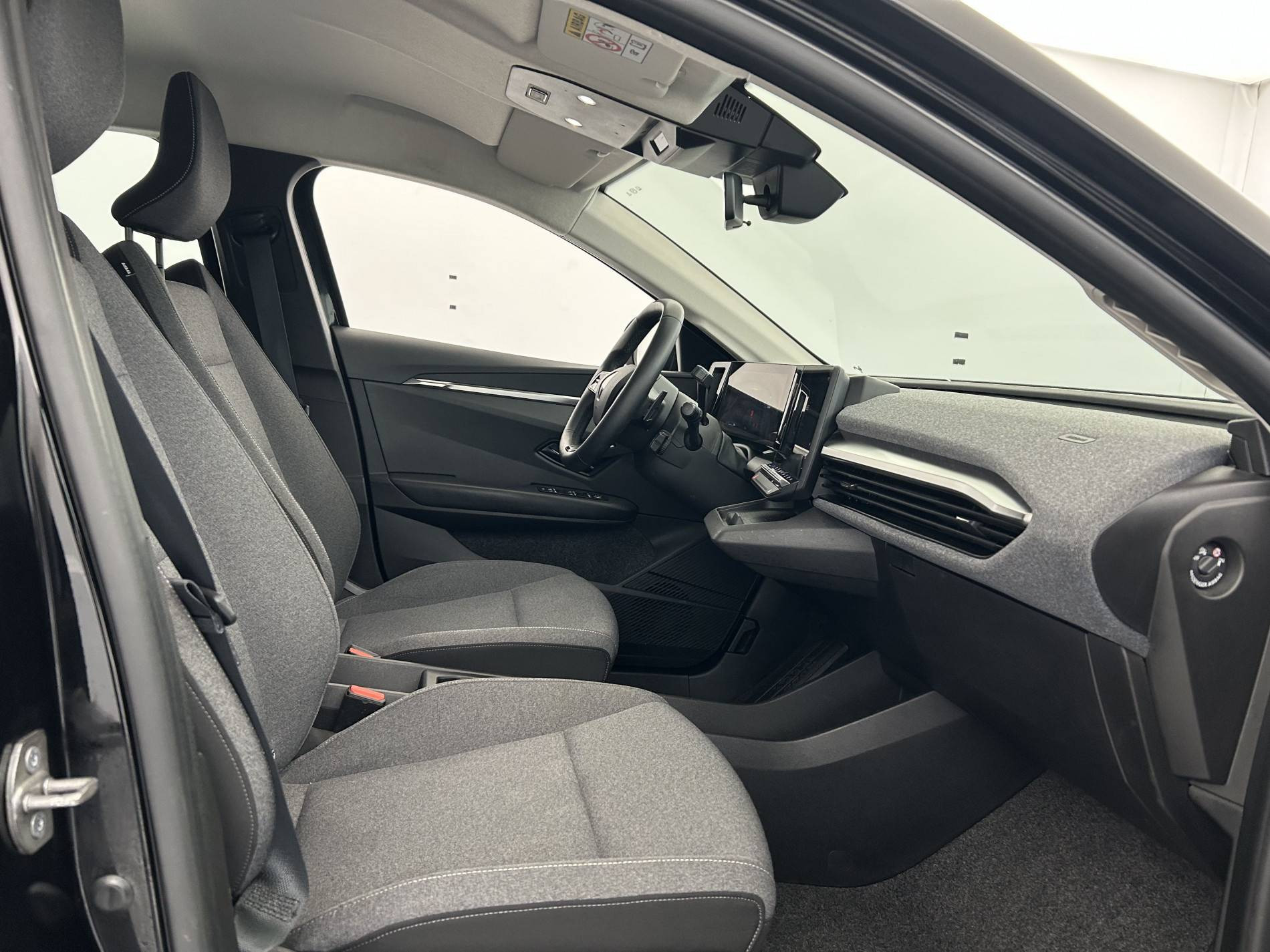 Vente en ligne Renault Megane E-Tech  EV40 130ch standard charge au prix de 18 190 €