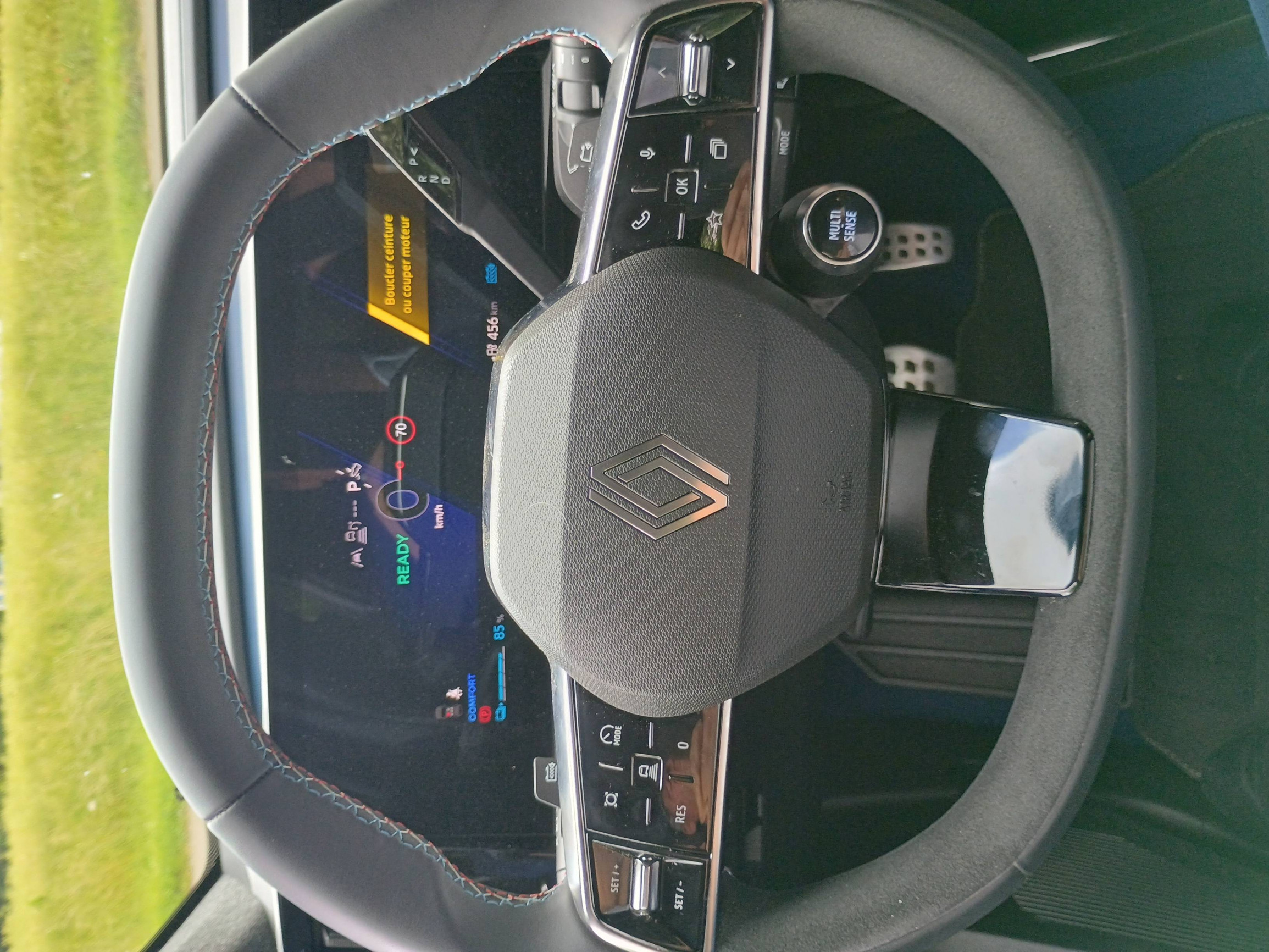 Vente en ligne Renault Scenic E-Tech  220 ch grande autonomie au prix de 45 999 €
