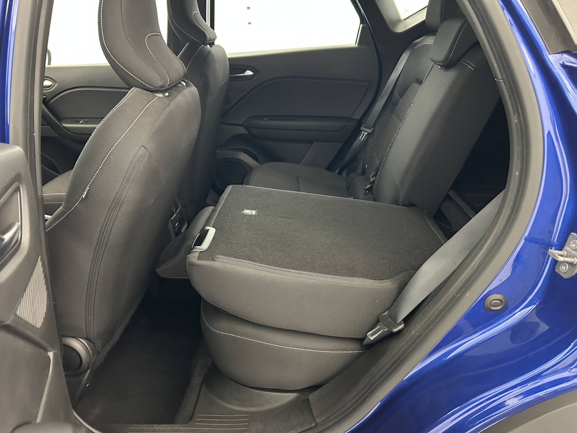 Vente en ligne Renault Captur  E-Tech full hybrid 145 ch au prix de 21 990 €