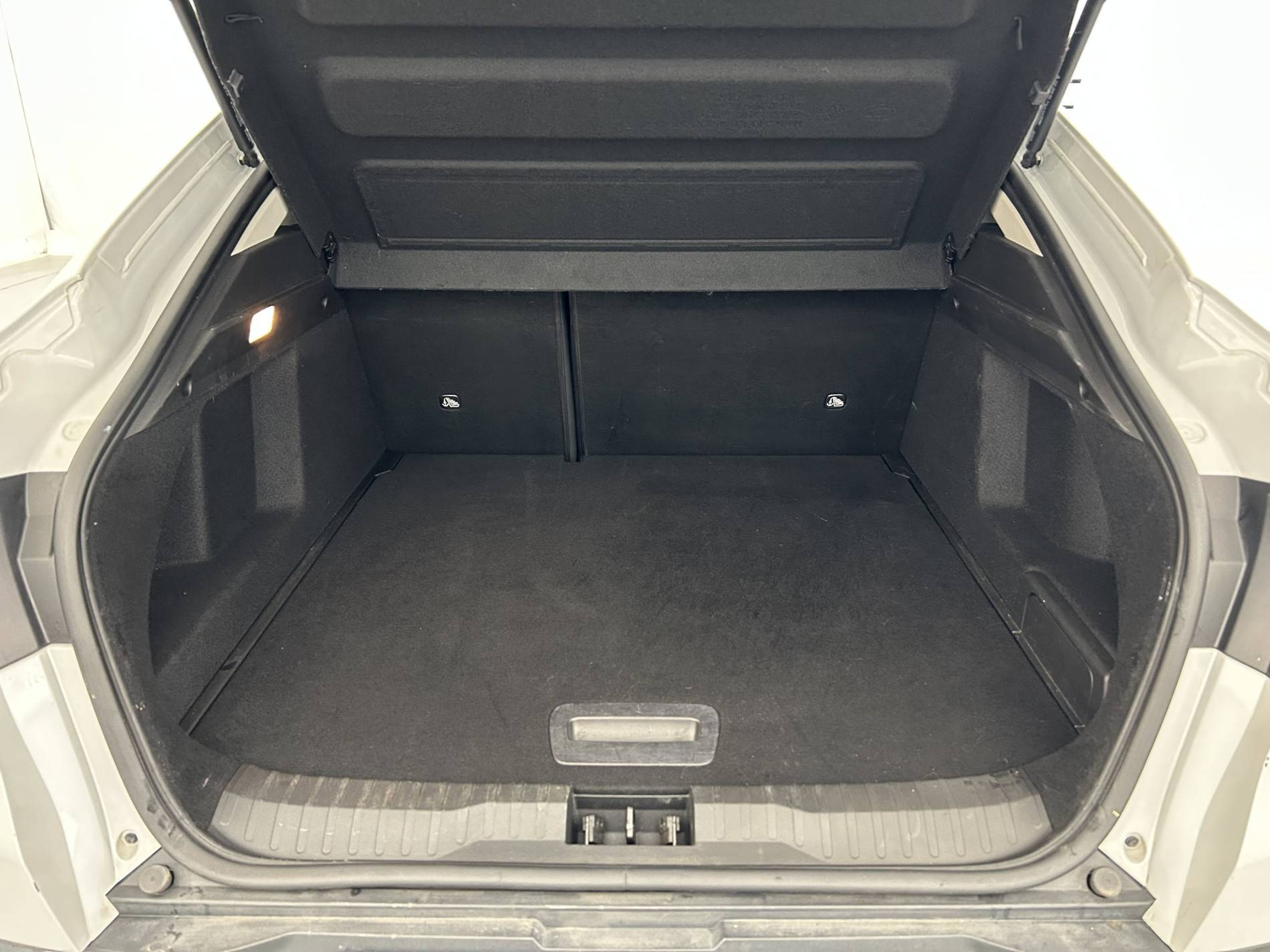 Vente en ligne Renault Arkana  E-Tech hybride 145 - 22 au prix de 21 890 €