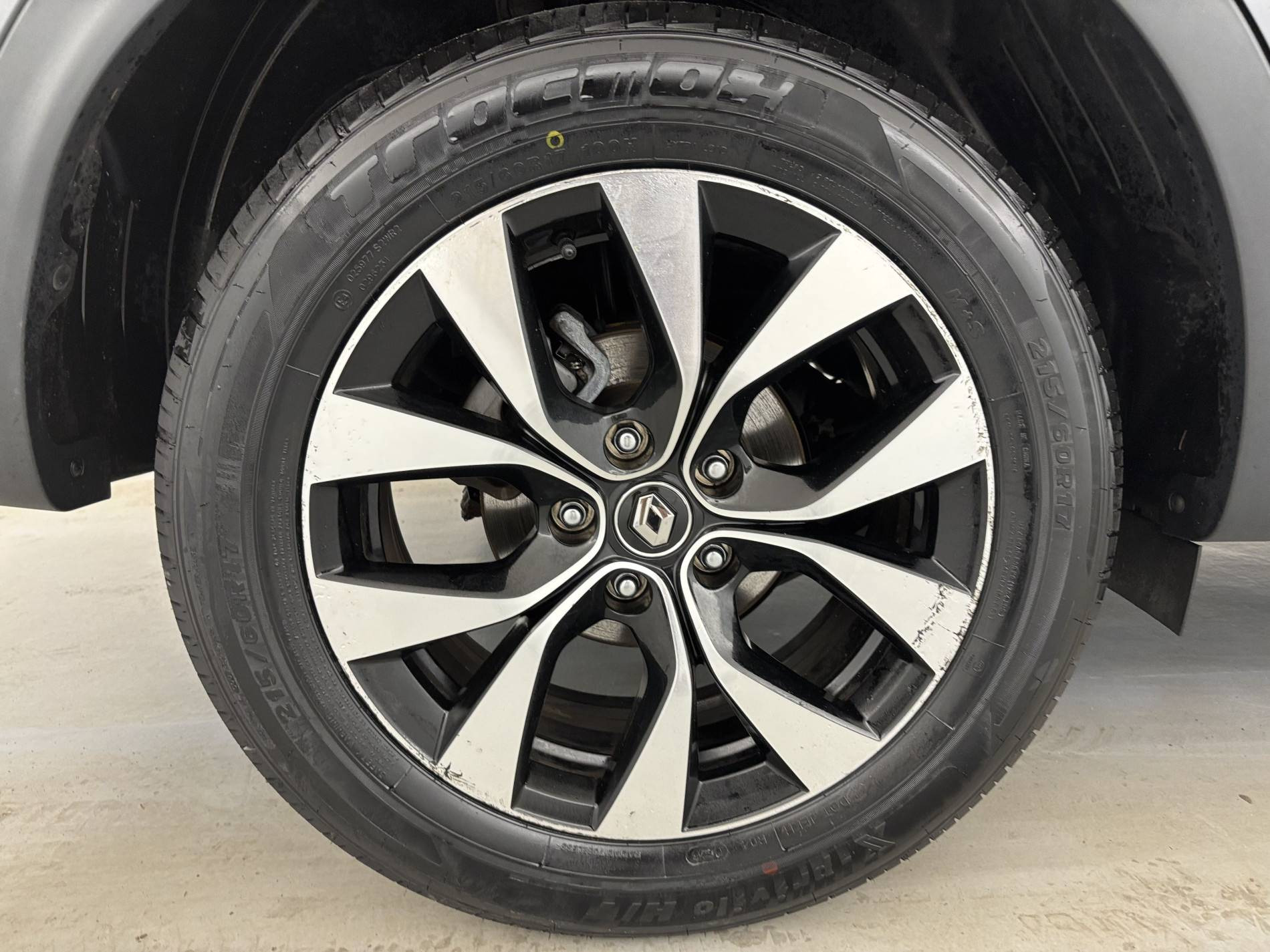 Vente en ligne Renault Arkana  mild hybrid 140 EDC FAP - 22 au prix de 16 890 €