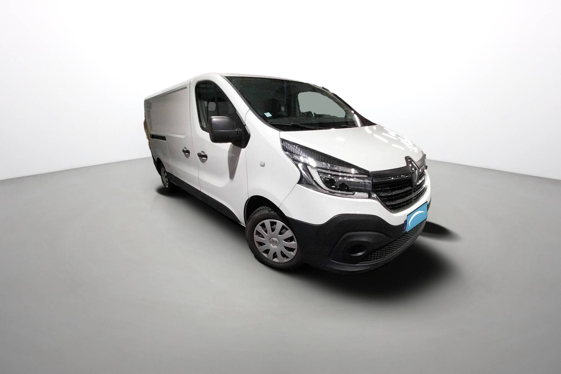 Vente en ligne Renault Trafic 3 Fourgon TRAFIC FGN L2H1 1300 KG DCI 120 au prix de 18 990 €
