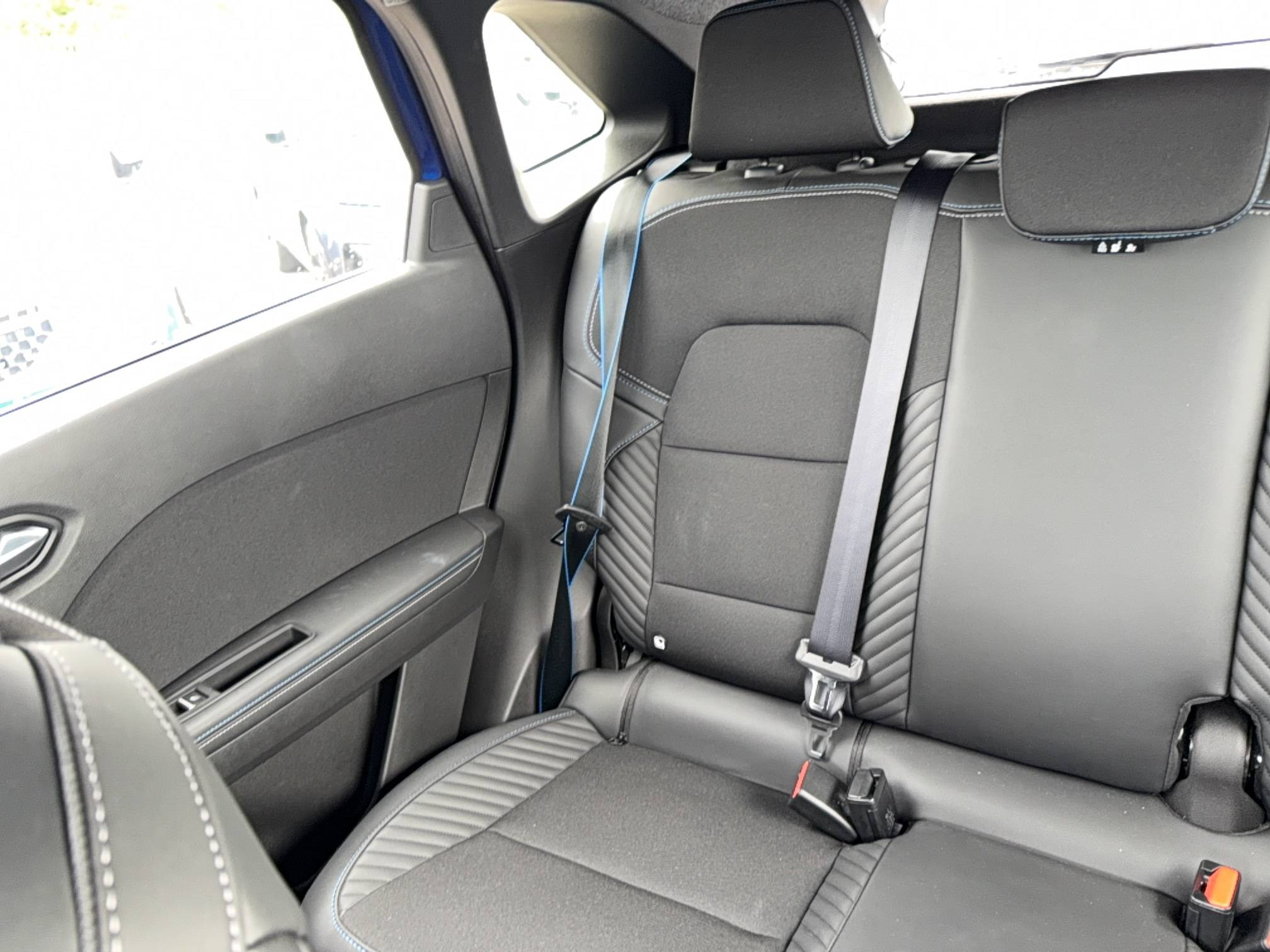 Vente en ligne Renault Symbioz  E-Tech full hybrid 160 ch au prix de 32 990 €