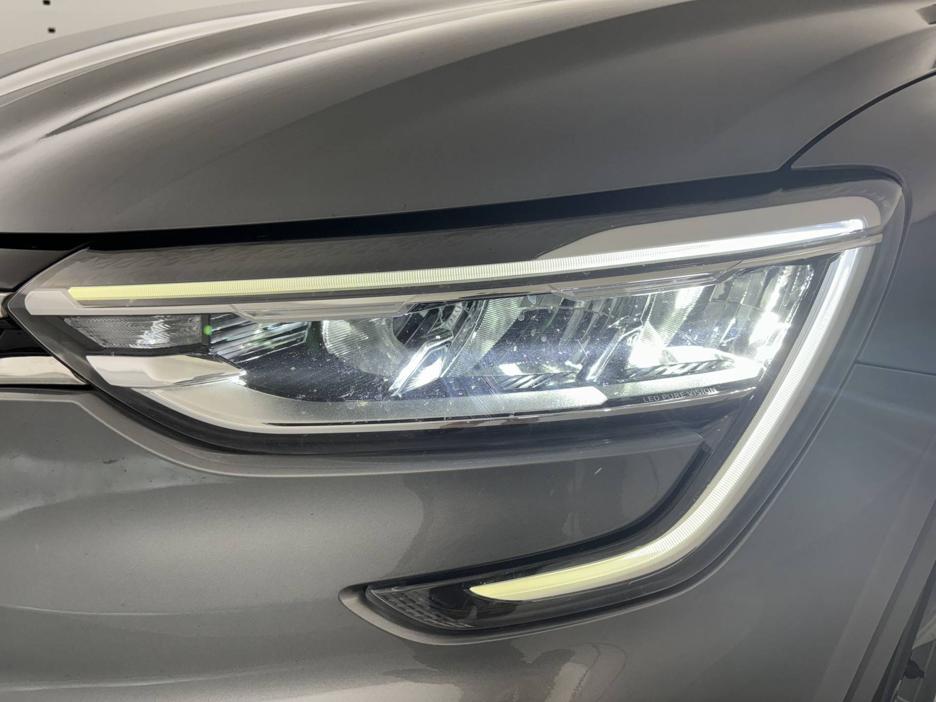 Vente en ligne Renault Arkana  E-Tech hybride 145 au prix de 21 990 €