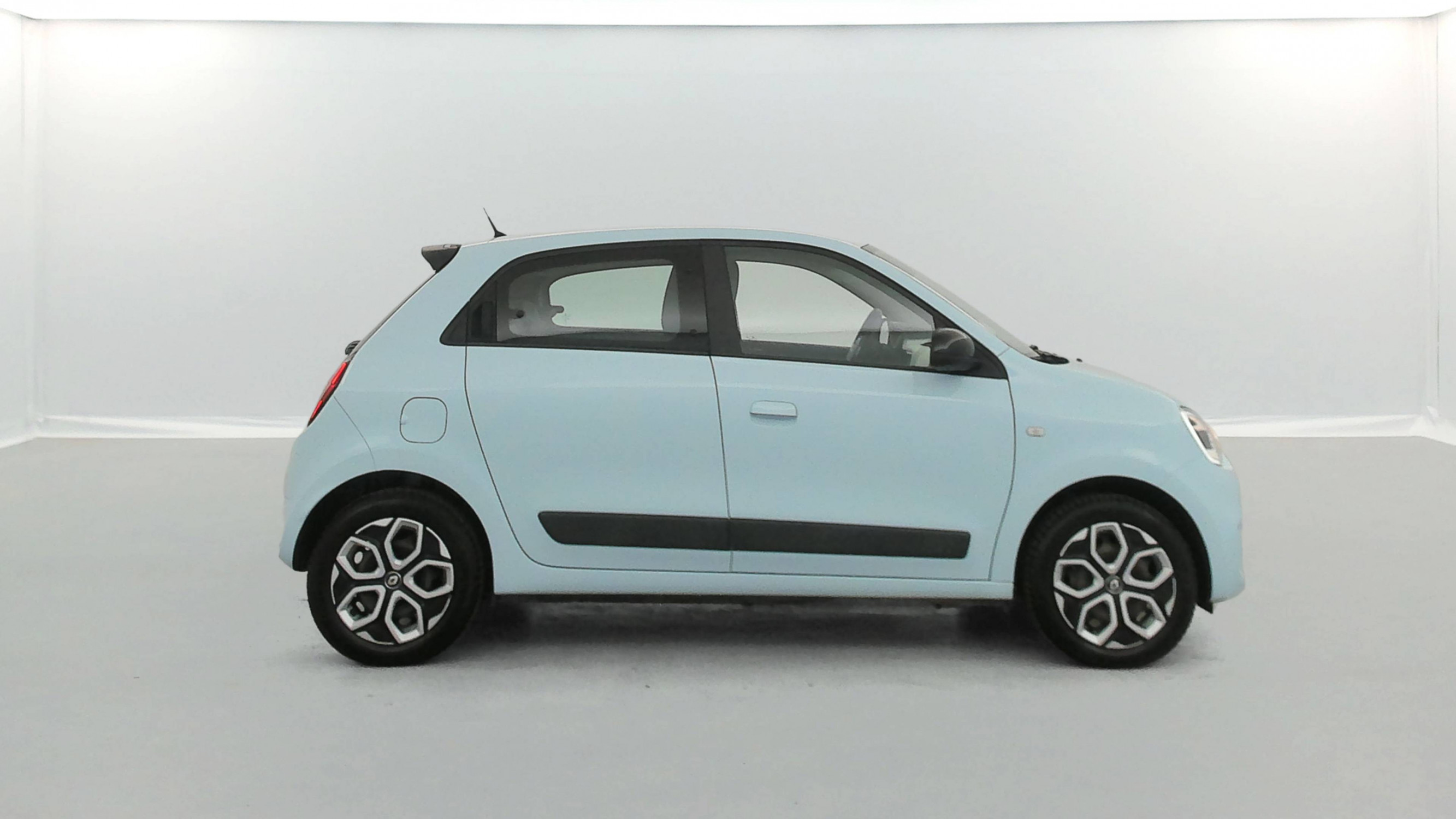 Vente en ligne Renault Twingo Electrique Twingo III E-Tech au prix de 12 990 €