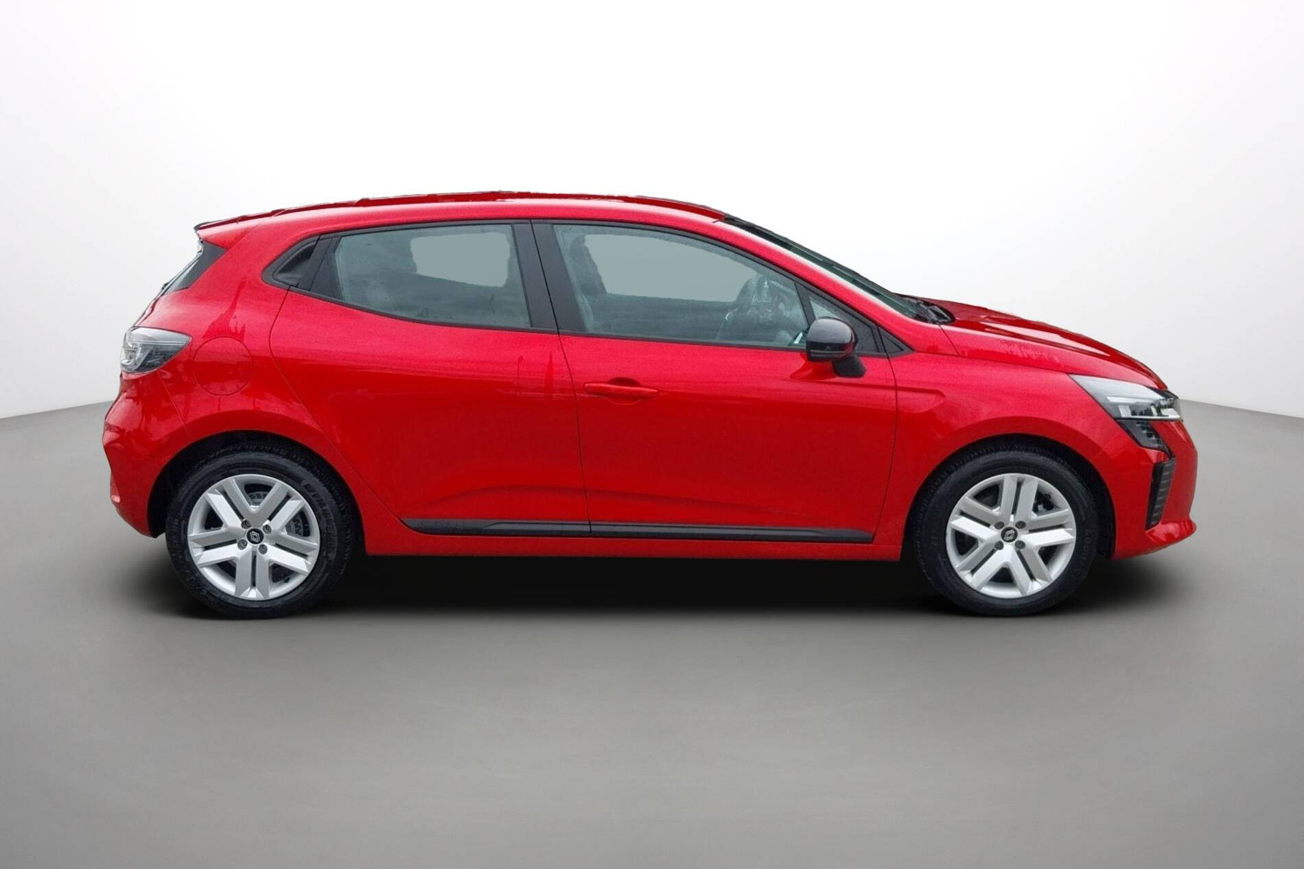 Vente en ligne Renault Clio 5 Clio Blue dCi 100 ch GSR2 au prix de 19 499 €