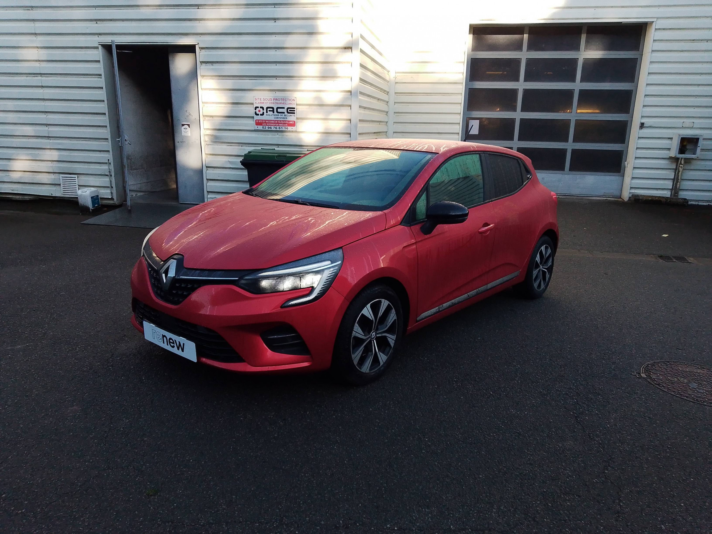 Renault Clio 5 Clio Blue dCi 100 occasion de 2023 en vente à Pontivy