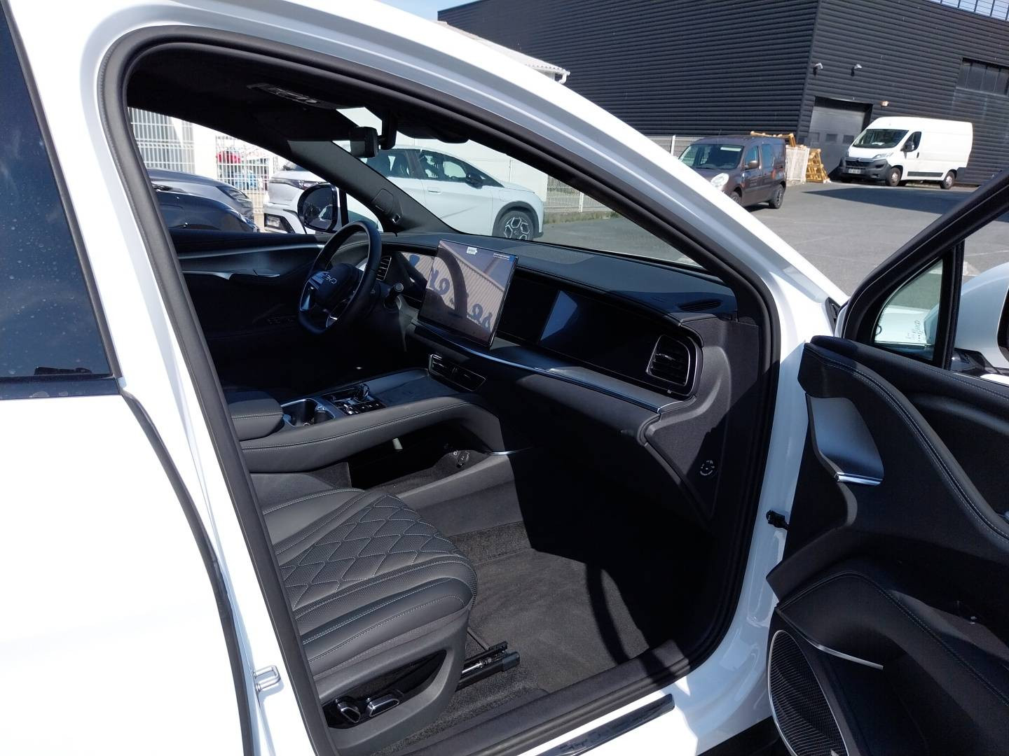 Vente en ligne Byd Sealion 7  82,5 kWh 313ch RWD au prix de 41 990 €