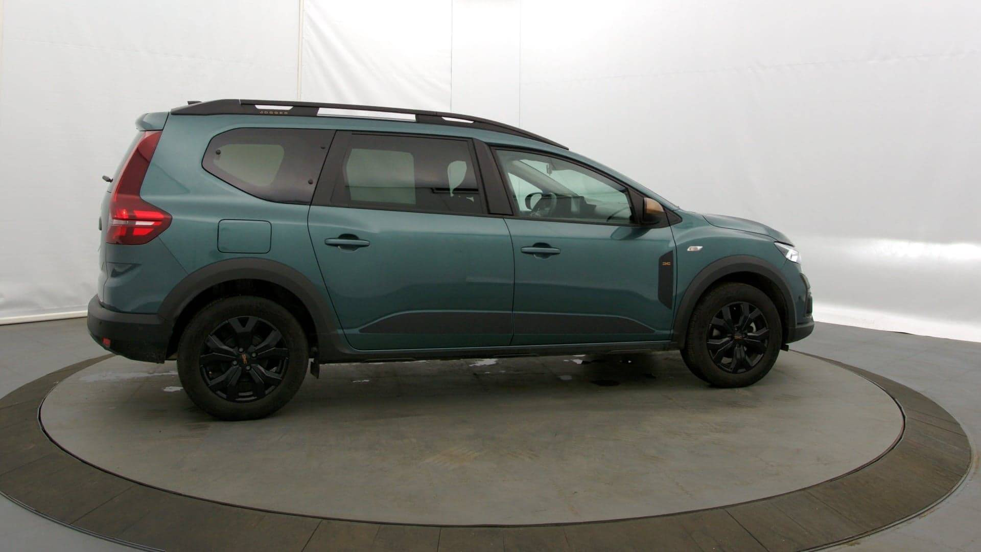 Vente en ligne Dacia Jogger  Hybrid 140 7 places GSR2 au prix de 23 890 €