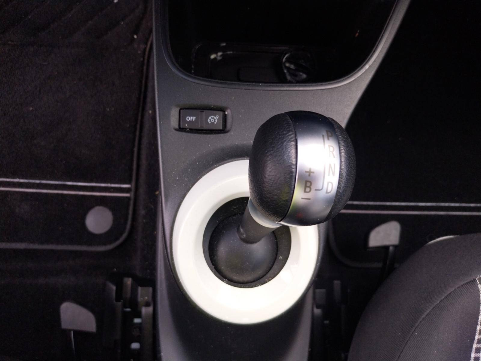 Vente en ligne Renault Twingo Electrique Twingo III E-Tech au prix de 12 490 €