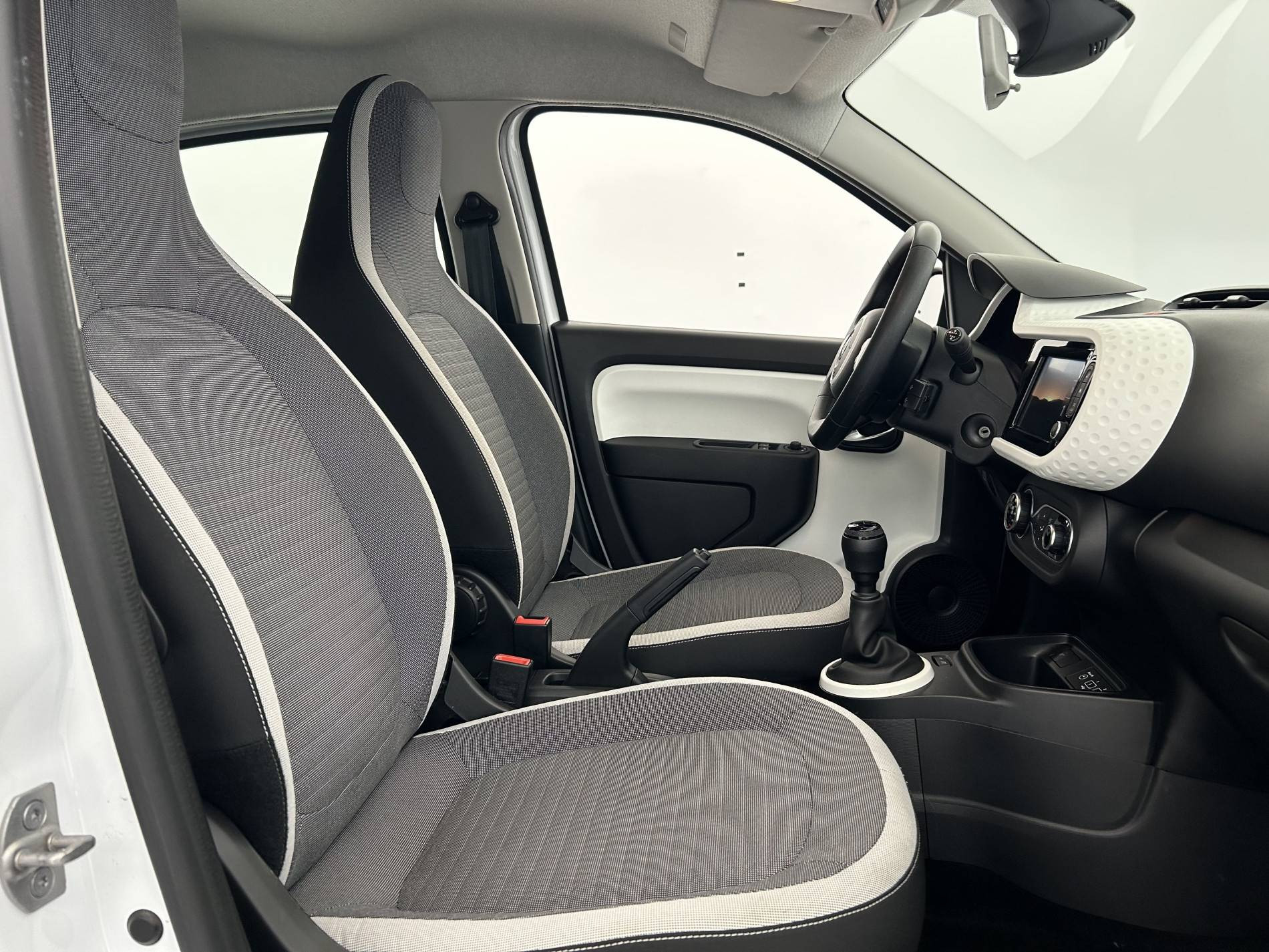 Vente en ligne Renault Twingo 3  SCe 65 au prix de 12 291 €