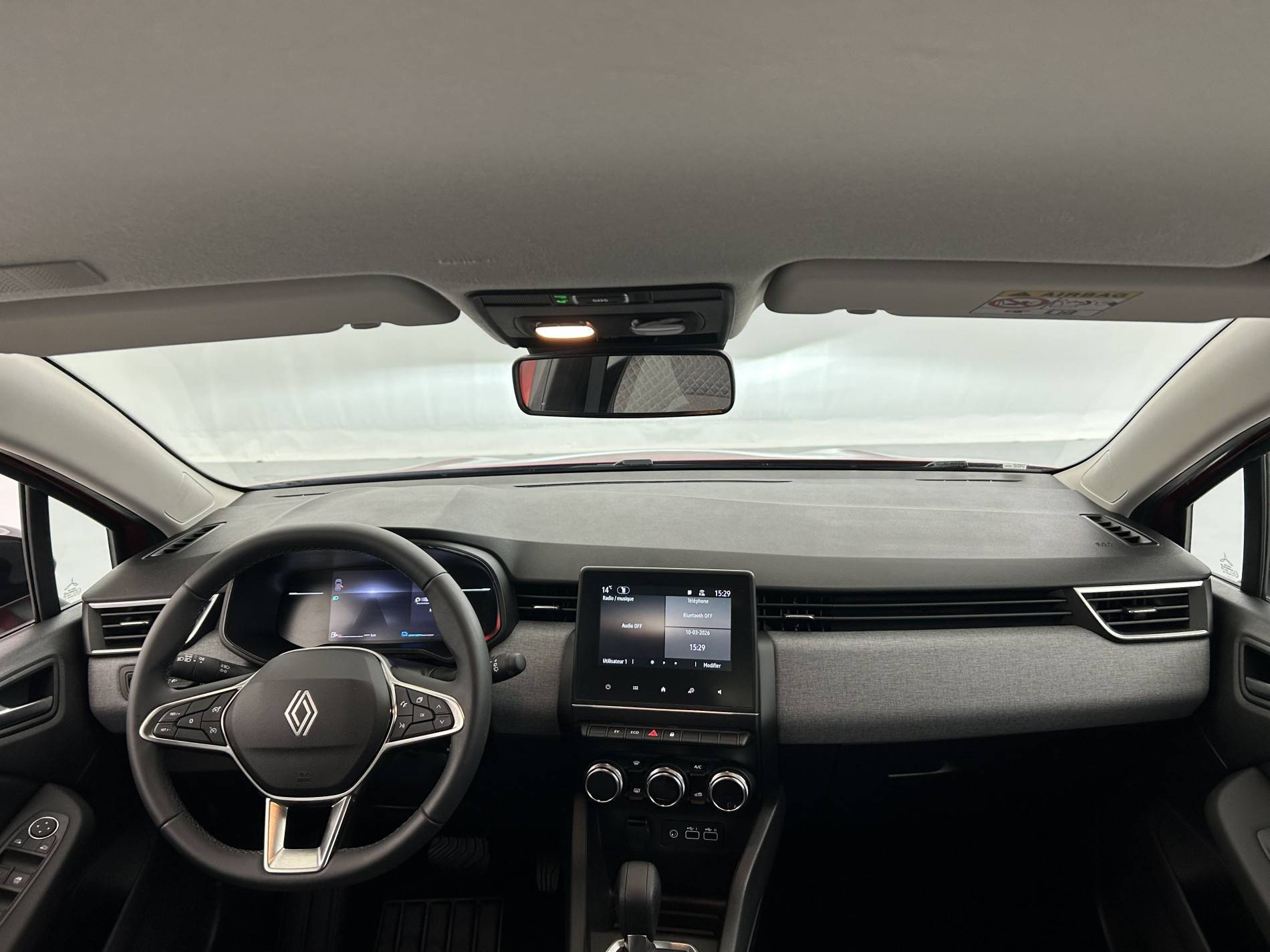 Vente en ligne Renault Clio 5 Clio E-Tech full hybrid 145 ch GSR2 au prix de 19 590 €