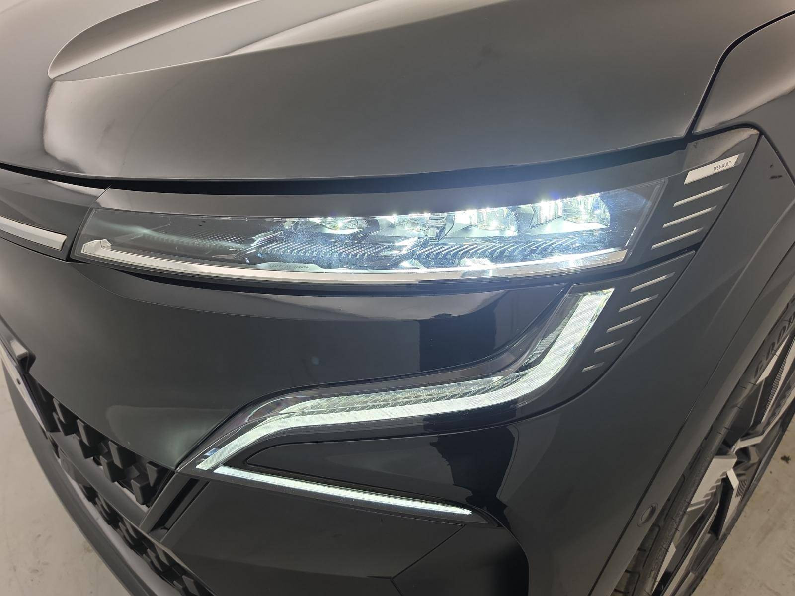 Vente en ligne Renault Megane E-Tech  EV60 220 ch super charge au prix de 23 490 €