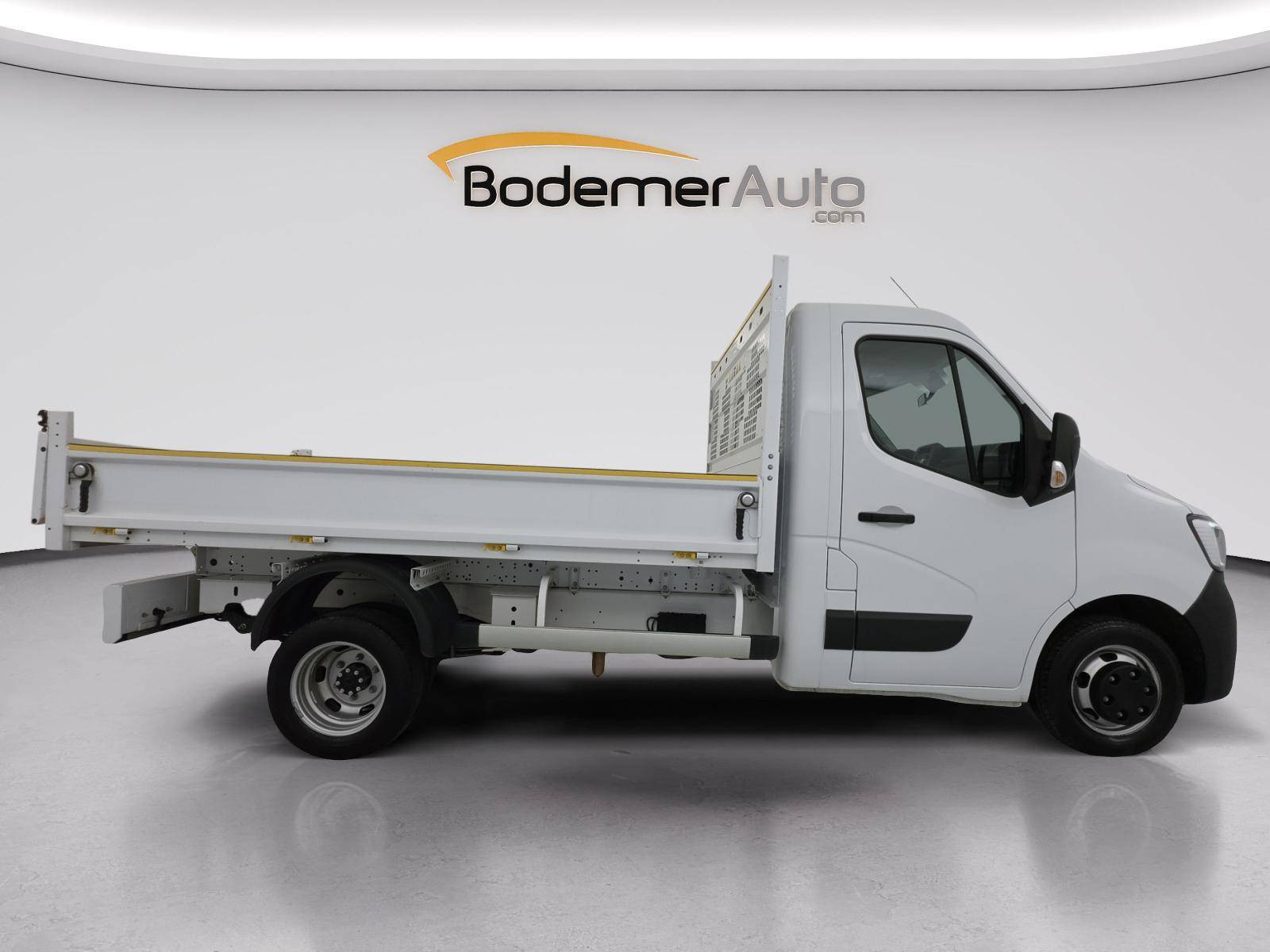 Vente en ligne Renault Master 3 Châssis Cabine MASTER CC PROP RJ3500 L2 PAFC BLUE DCI 130 EURO VI au prix de 33 900 €
