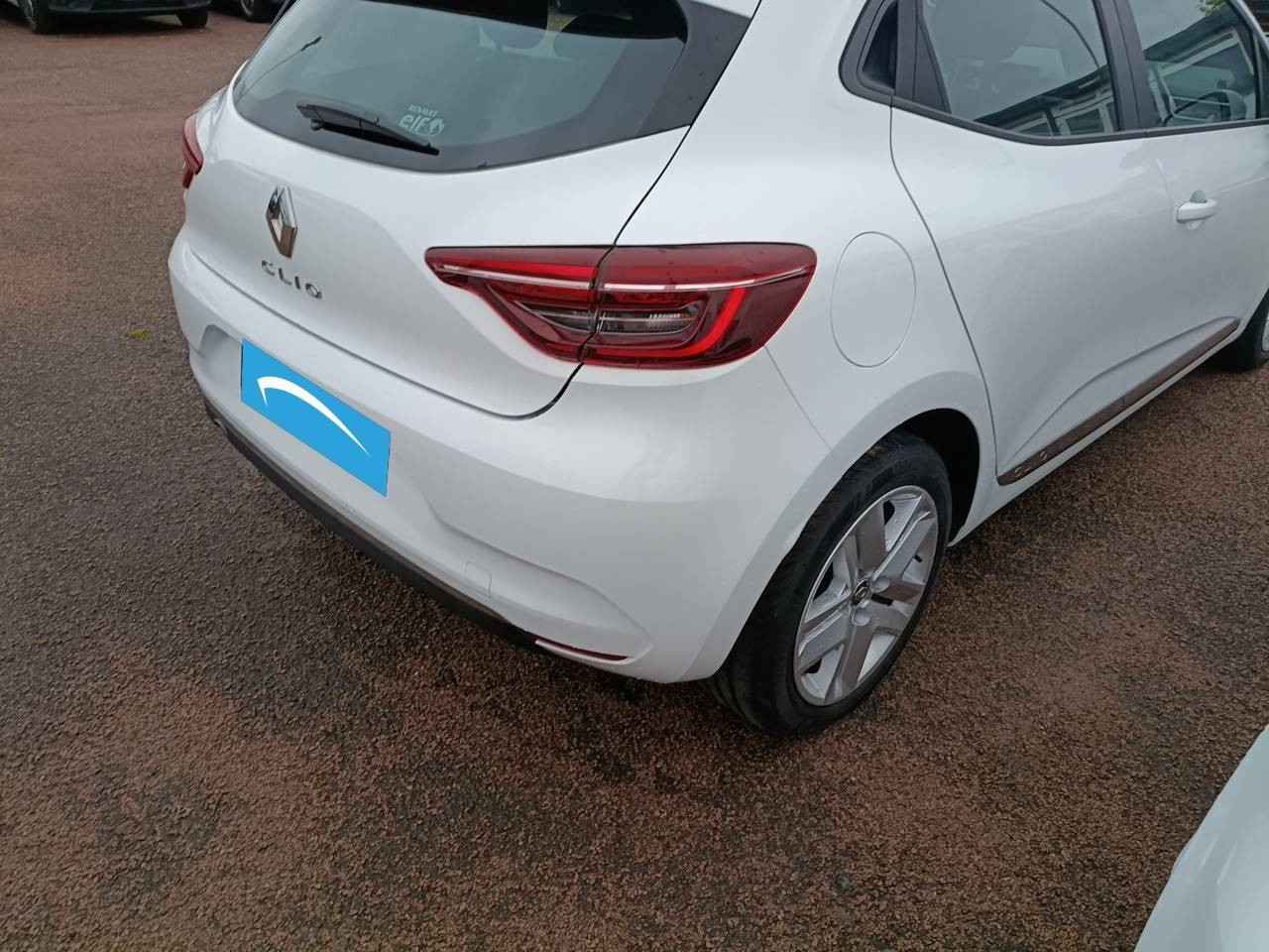 Vente en ligne Renault Clio 5 Clio SCe 75 au prix de 10 990 €