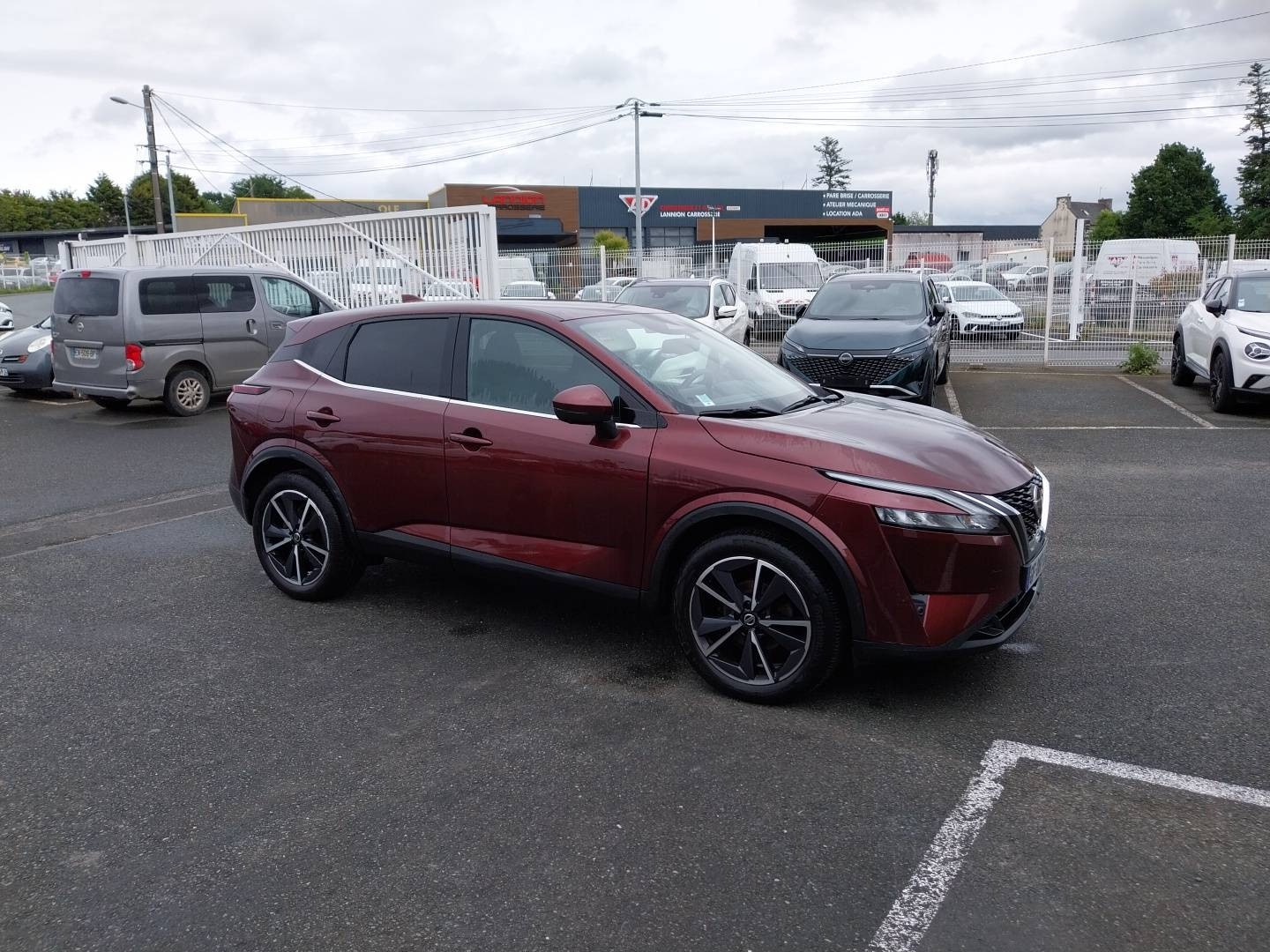 Vente en ligne Nissan Qashqai Qashqai Mild Hybrid 158 ch Xtronic au prix de 21 990 €