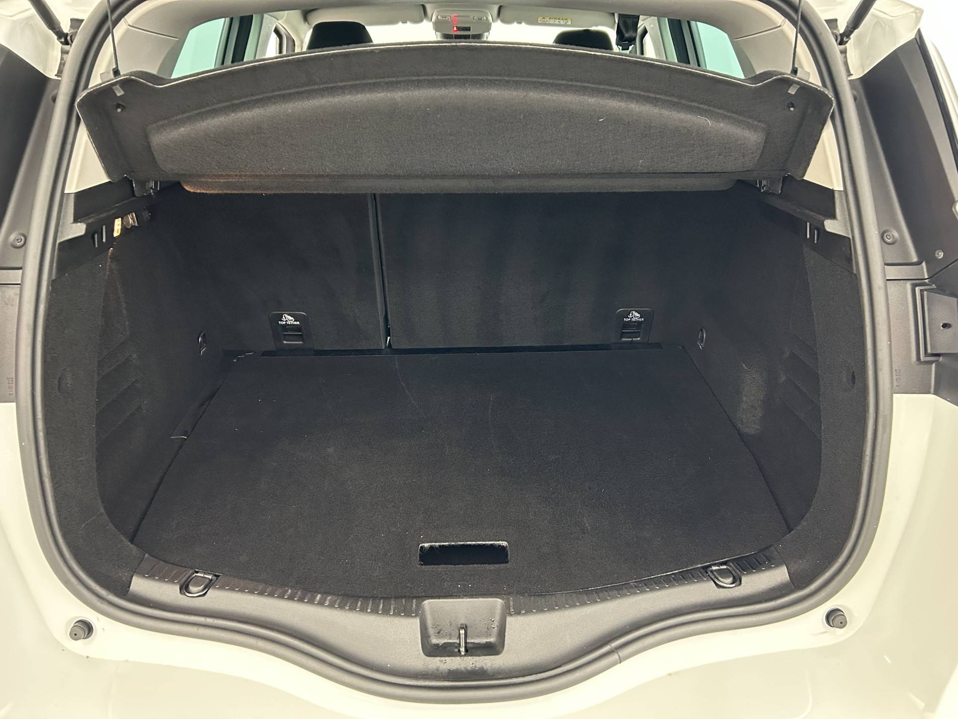 Vente en ligne Renault Scenic 4 Scenic Blue dCi 120 - 21 au prix de 13 990 €