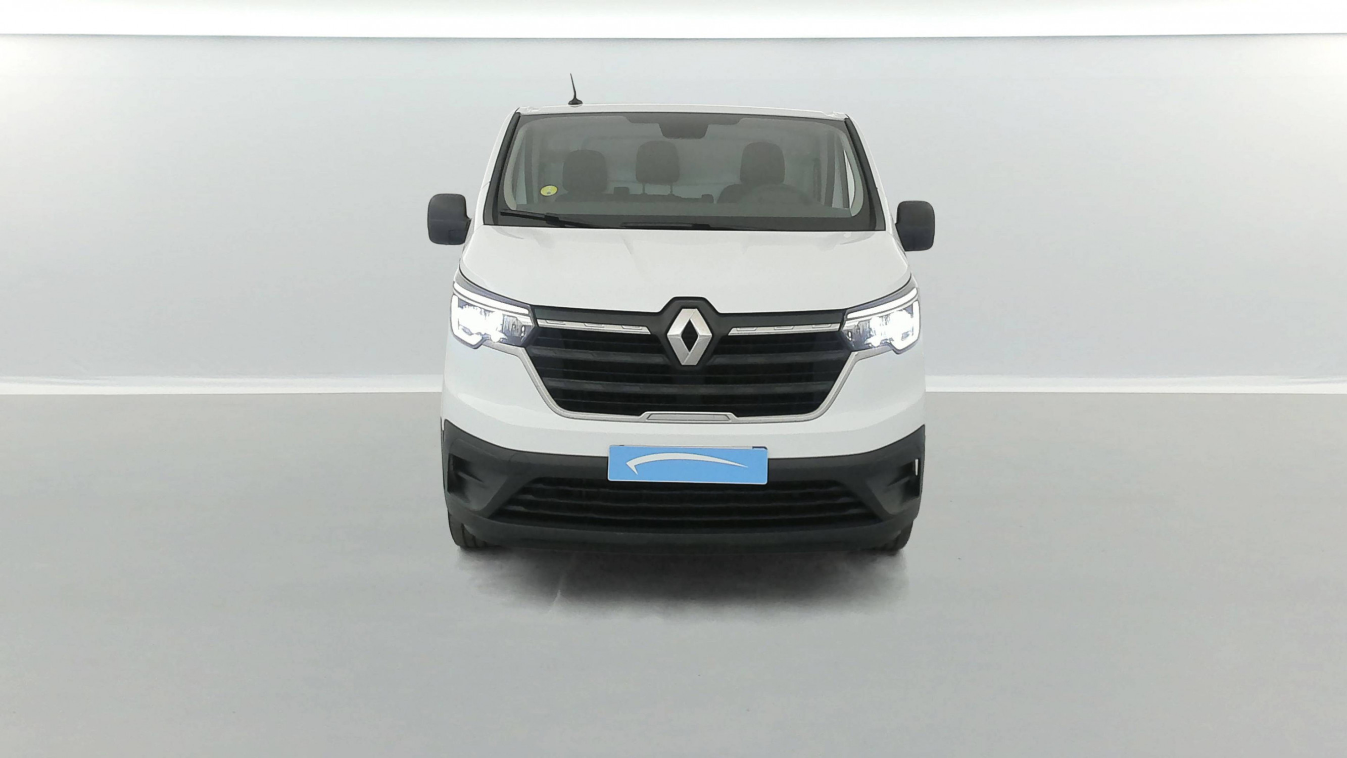 Vente en ligne Renault Trafic 3 Fourgon TRAFIC FGN L1H1 3000 KG BLUE DCI 130 au prix de 20 990 €