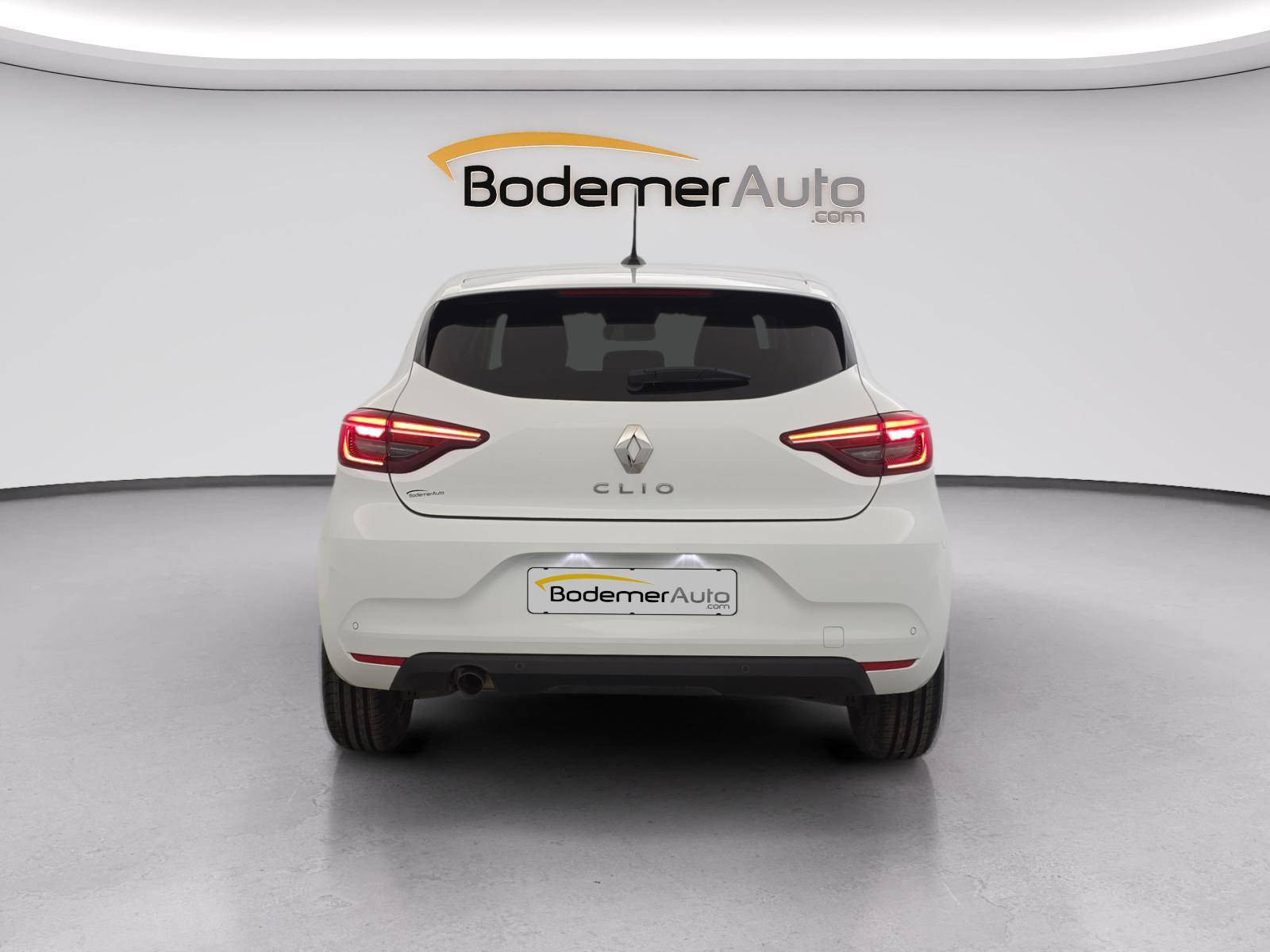 Vente en ligne Renault Clio 5 Clio TCe 90 au prix de 13 850 €