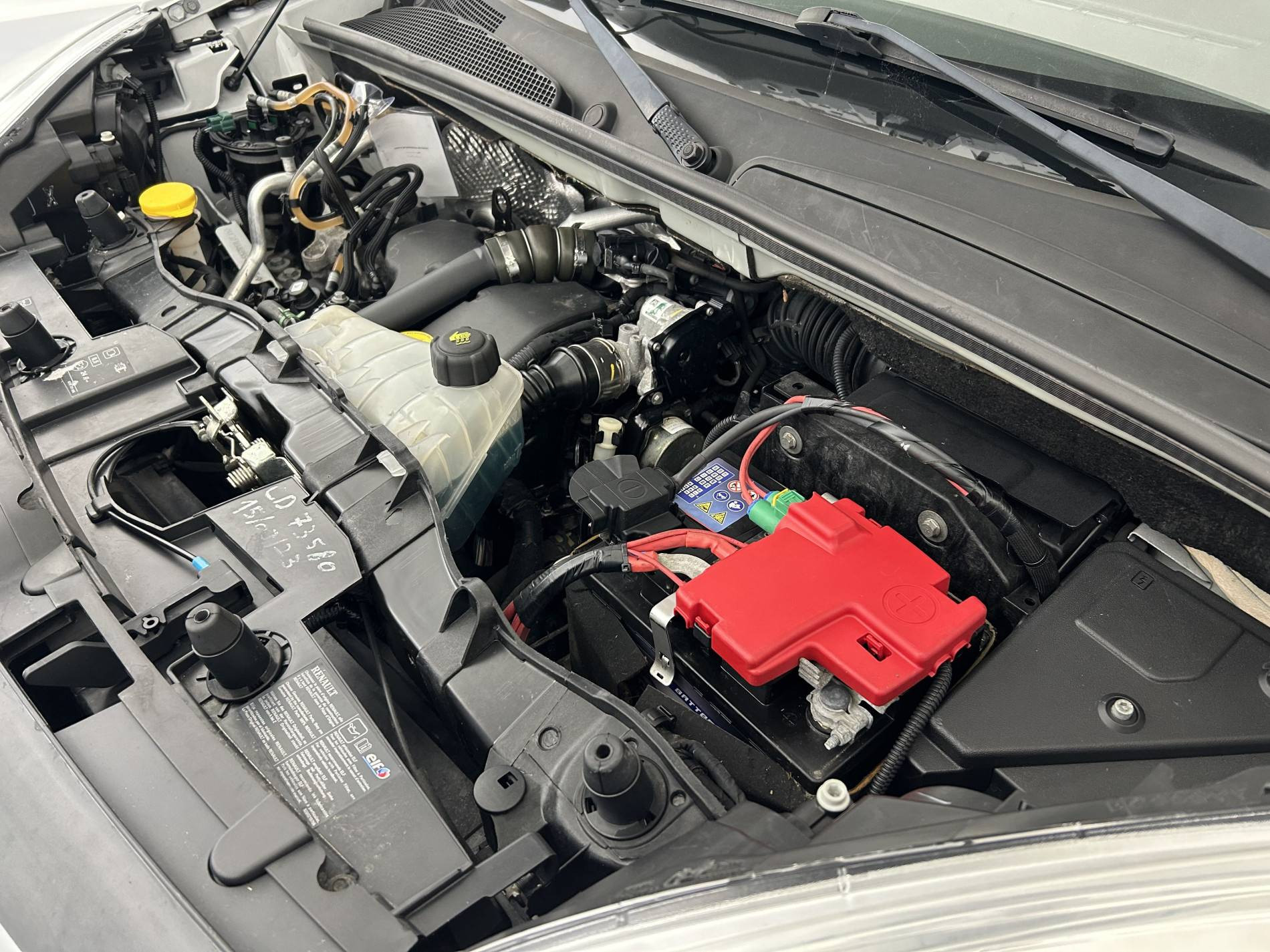 Vente en ligne Renault Kangoo Express  1.5 DCI 90 ENERGY au prix de 9 490 €