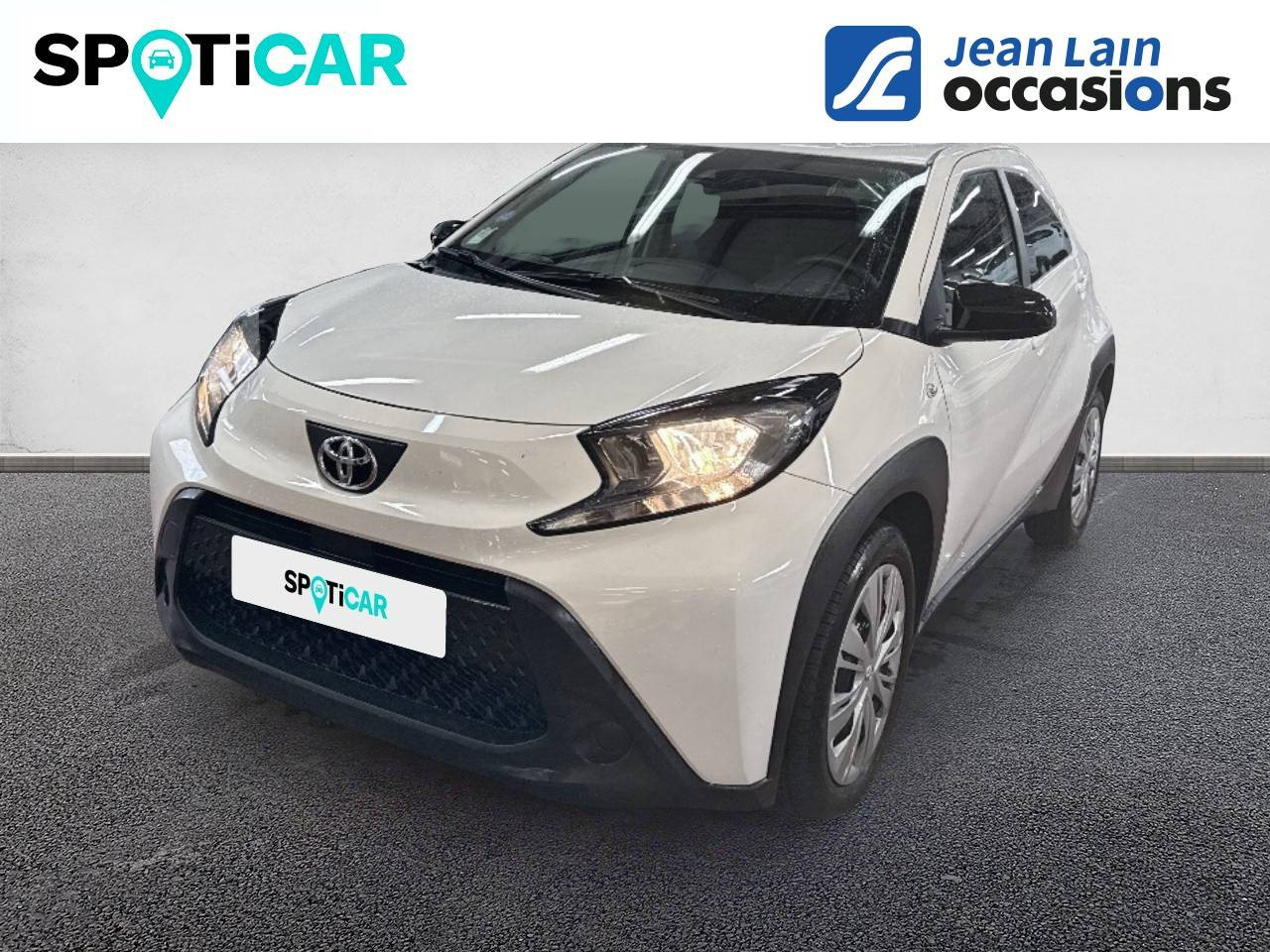 Vente en ligne TOYOTA AYGO X Aygo X 1.0 VVT-i 72 Dynamic de 2022 au prix de 14 390 €